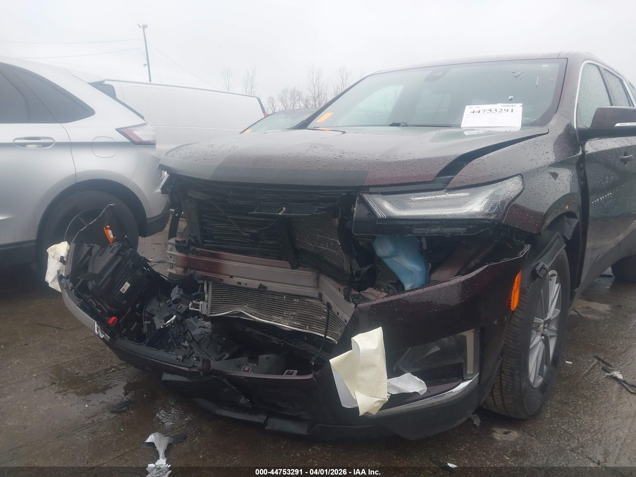 CHEVROLET TRAVERSE image 6