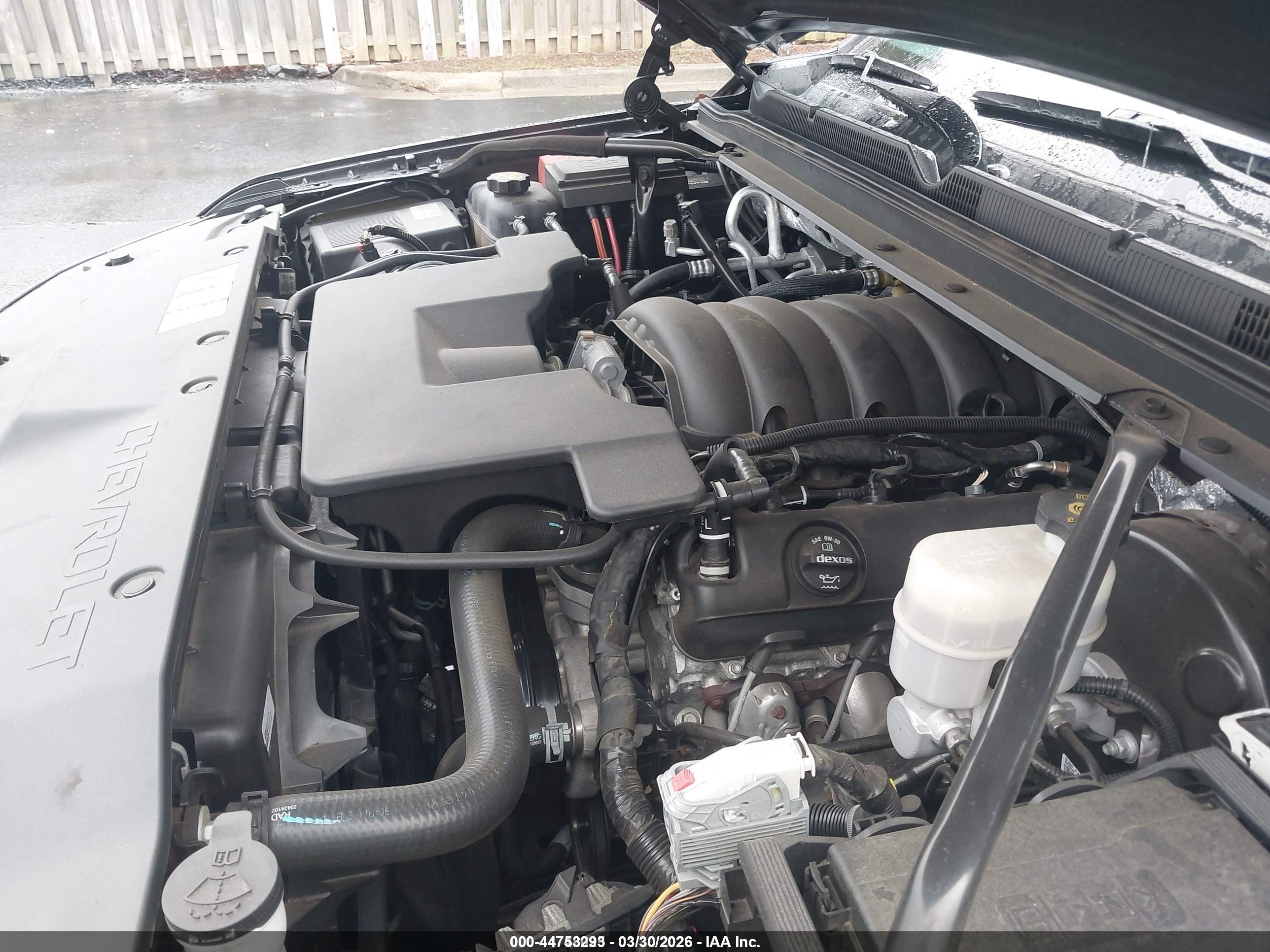 CHEVROLET SUBURBAN image 10