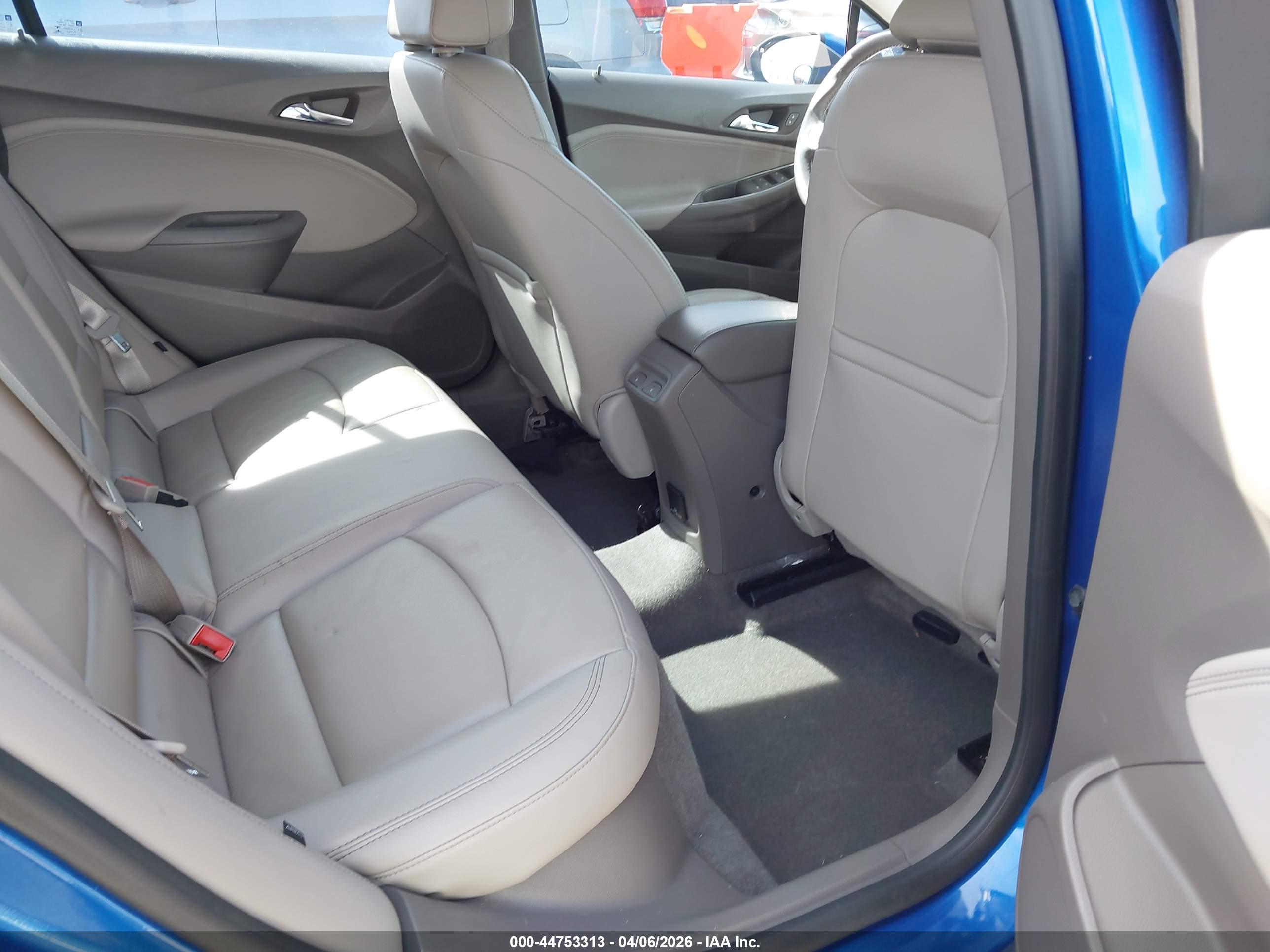 CHEVROLET CRUZE image 8
