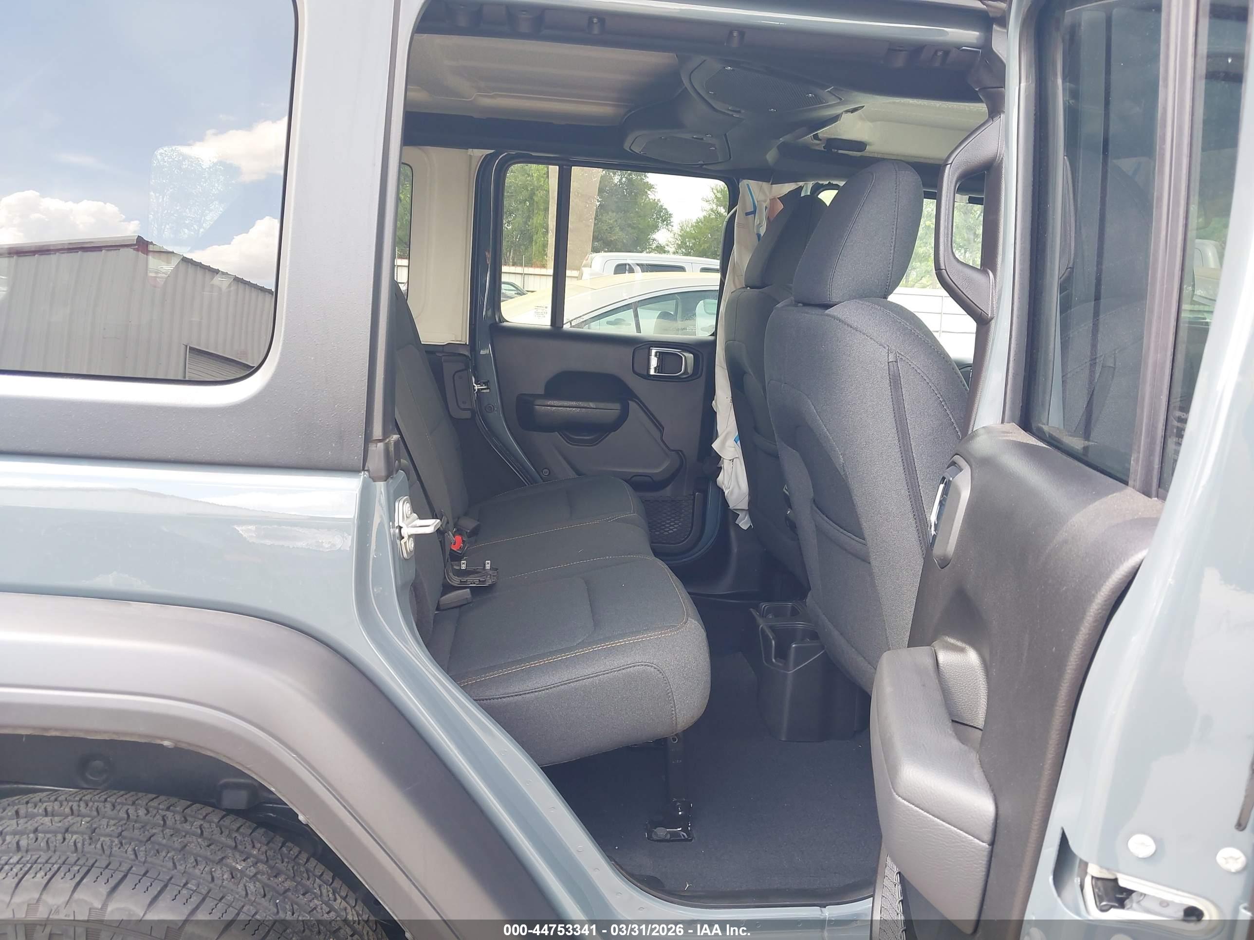 JEEP WRANGLER image 8