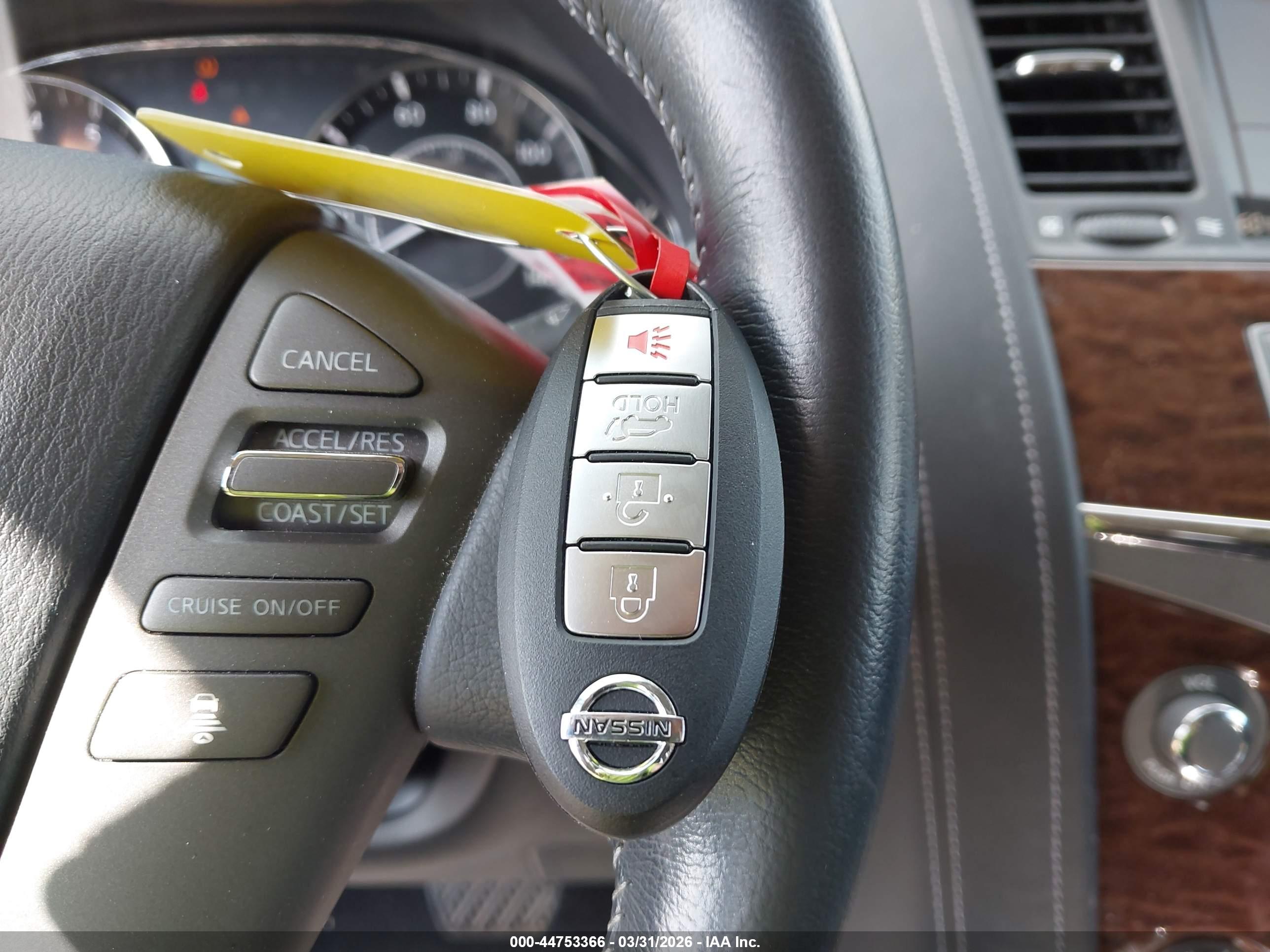 NISSAN ARMADA image 11