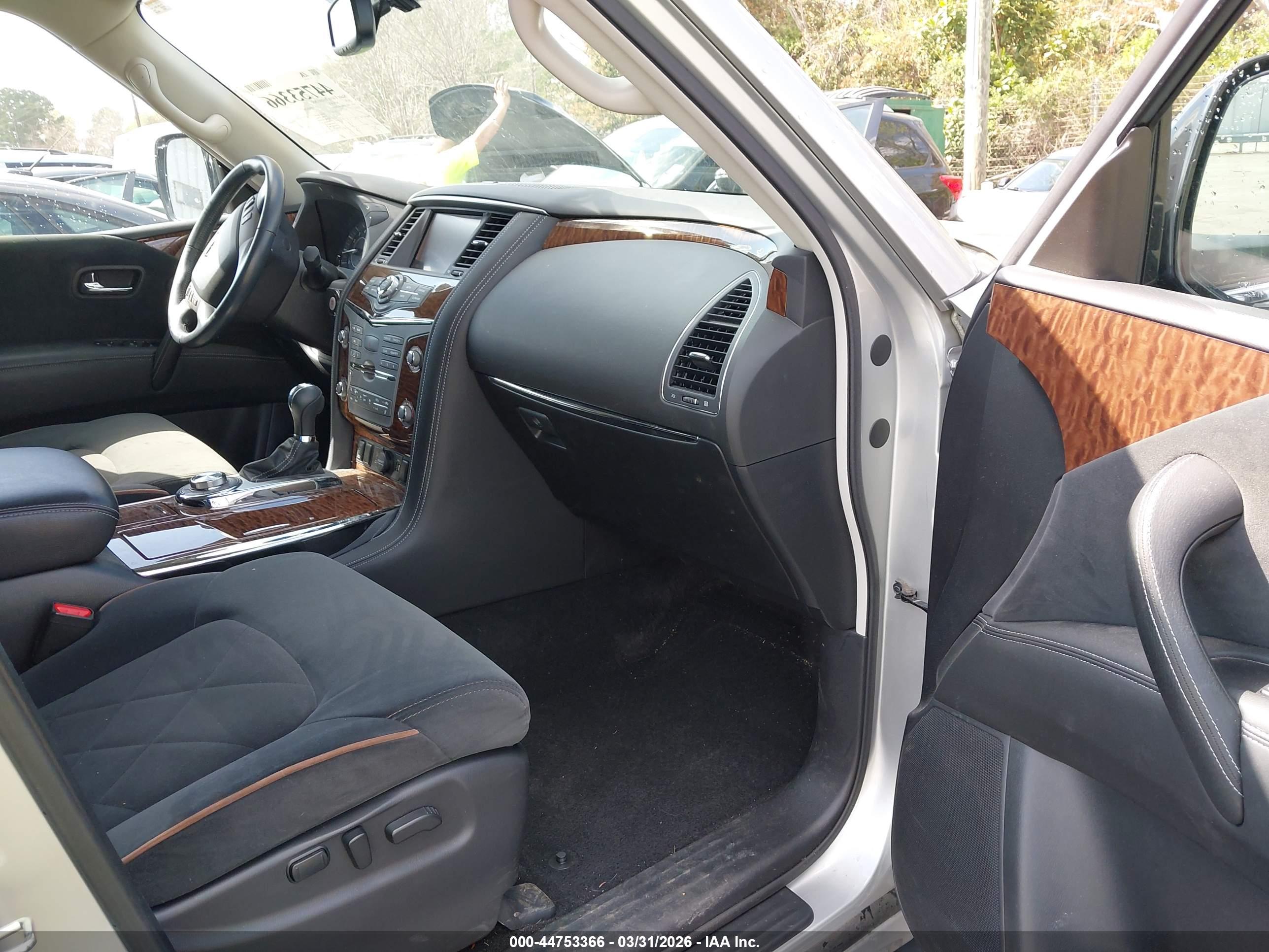NISSAN ARMADA image 5
