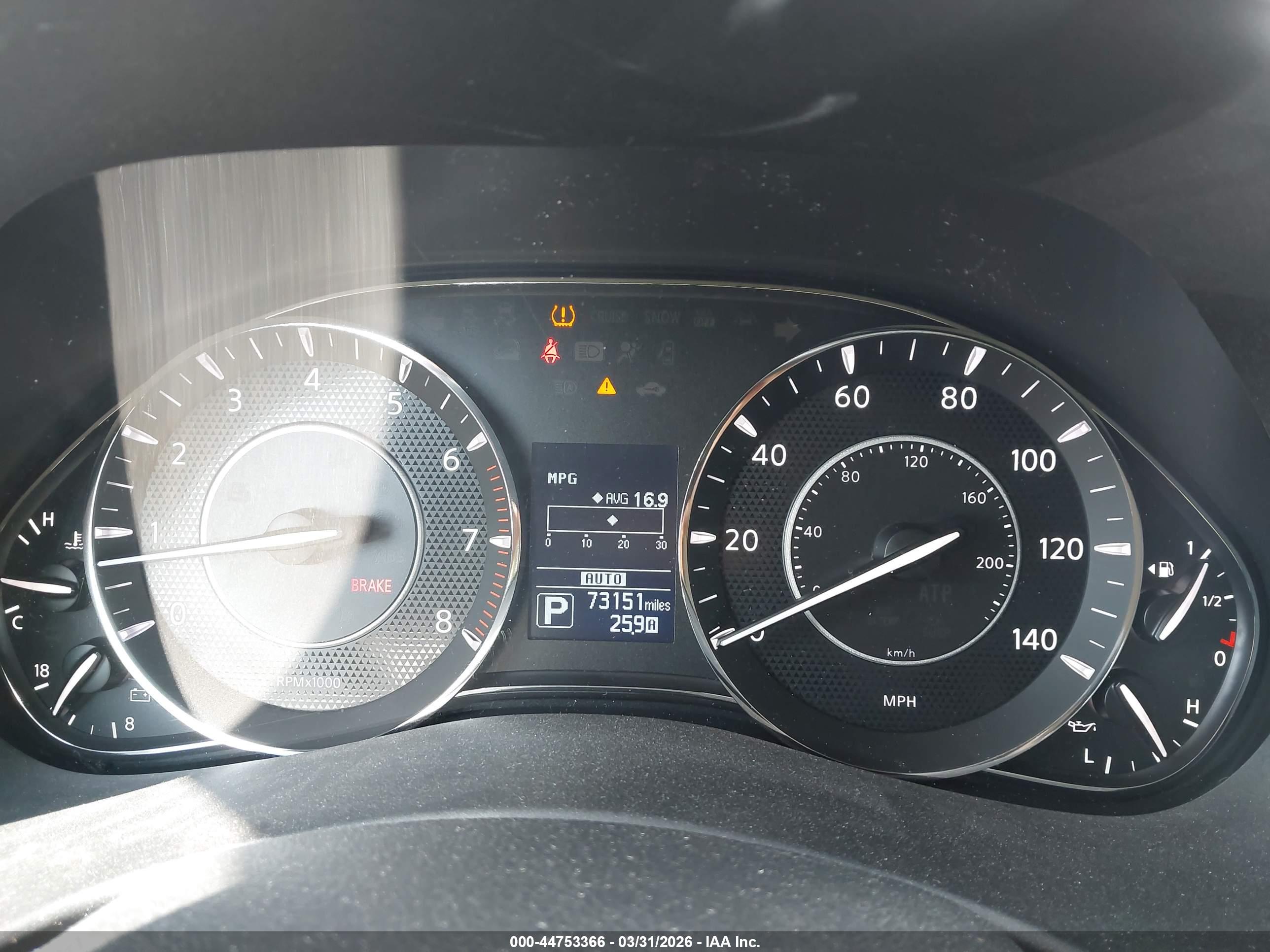 NISSAN ARMADA image 7