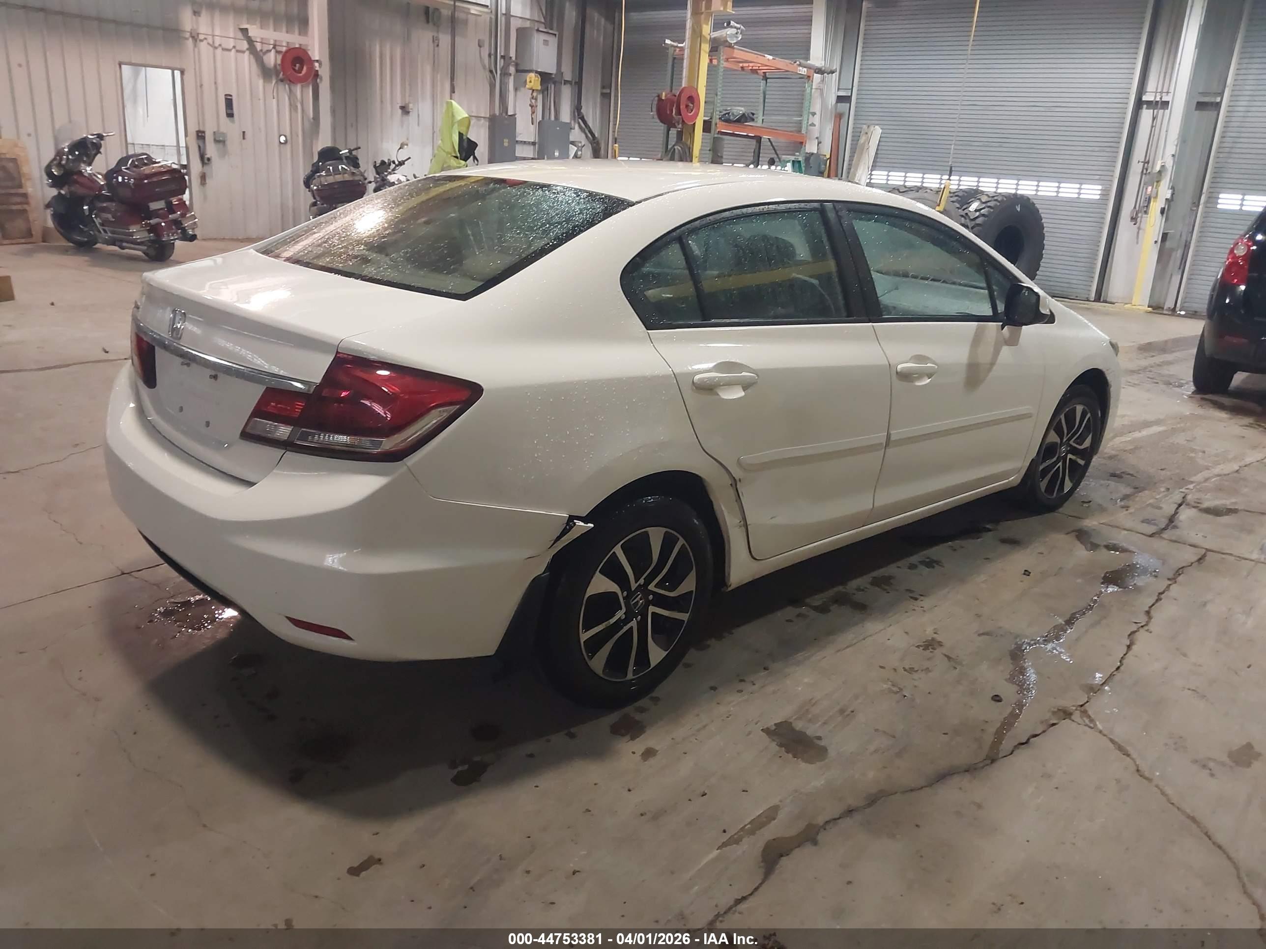 HONDA CIVIC image 4
