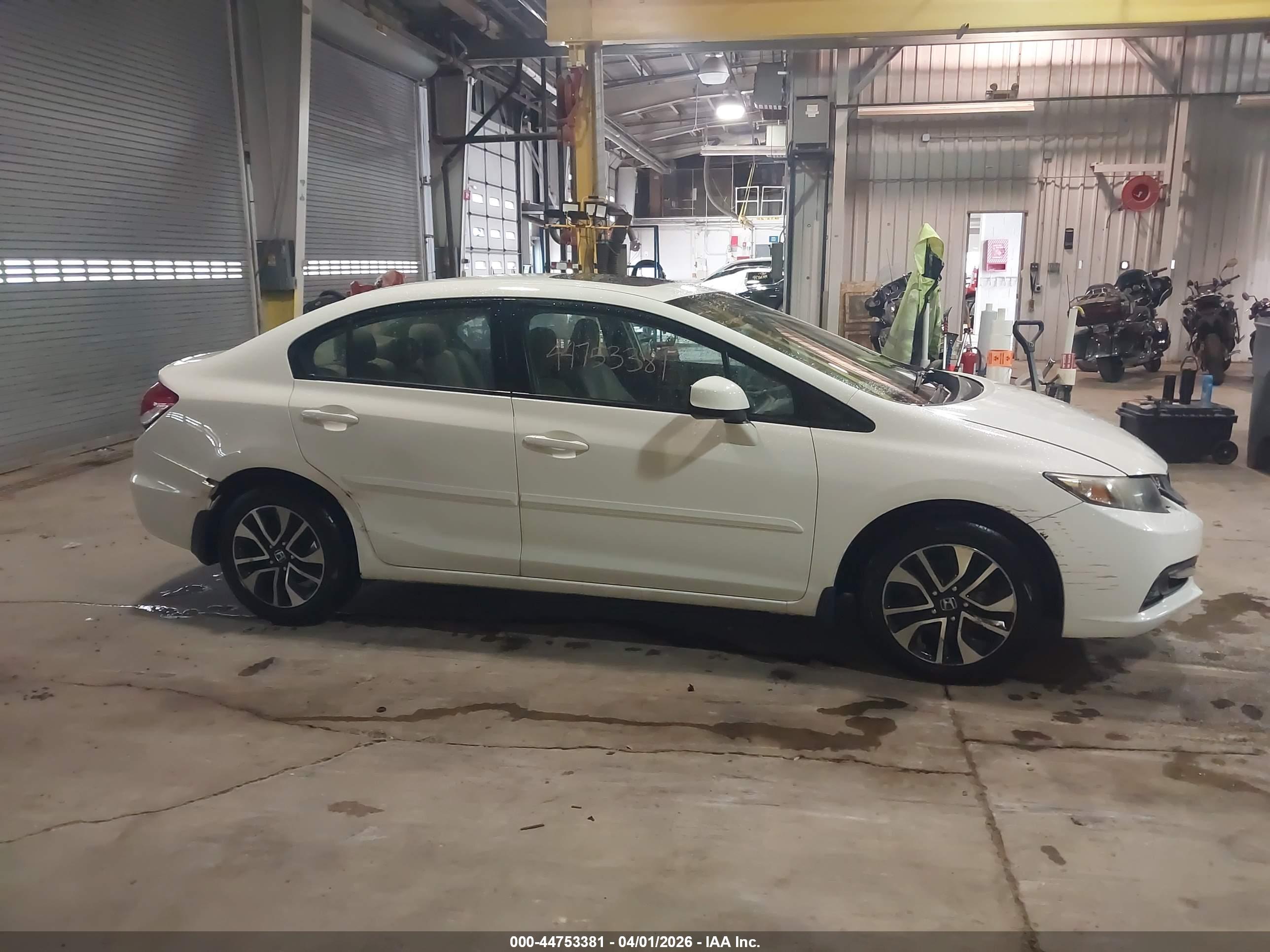 HONDA CIVIC image 6