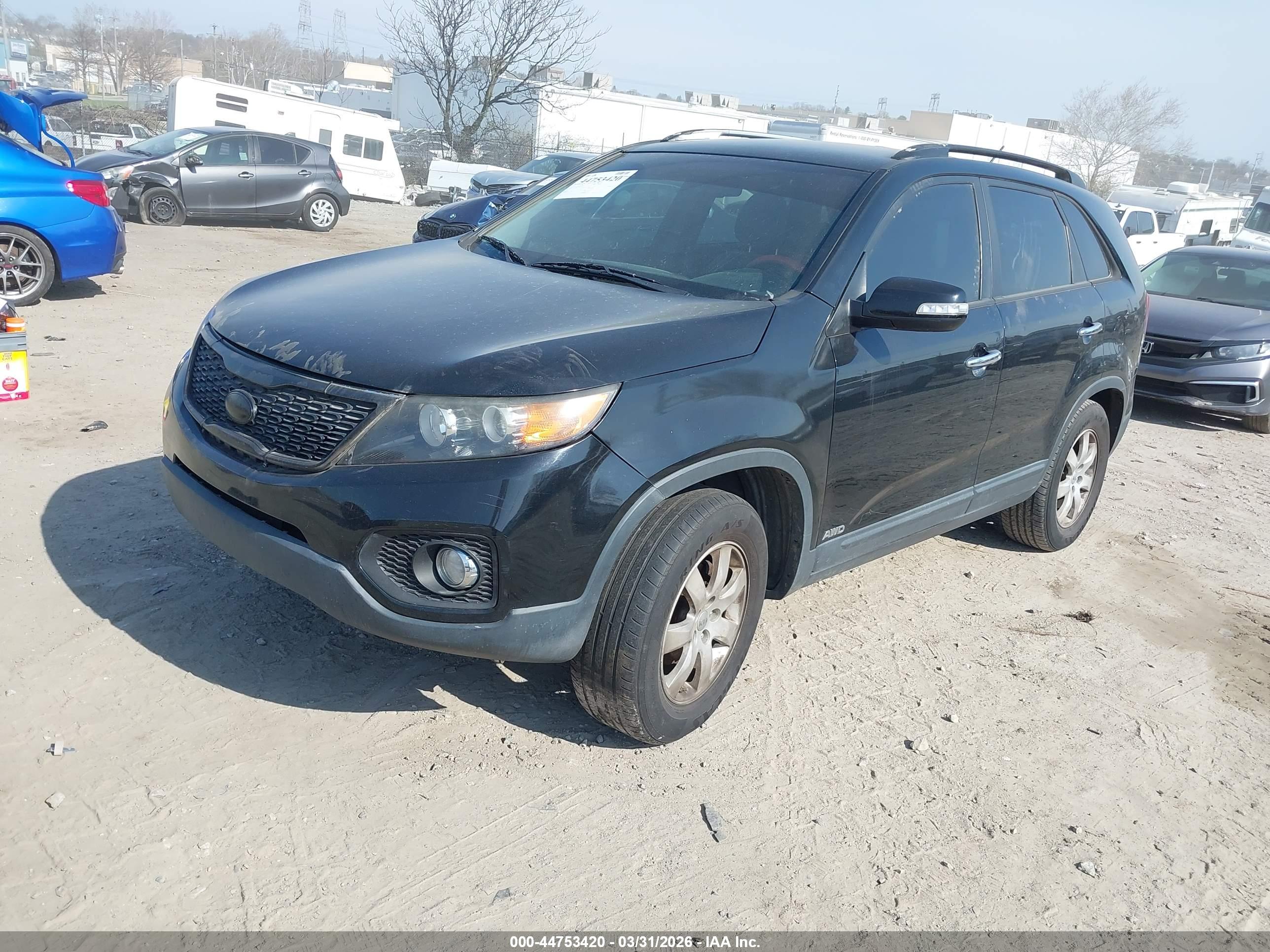 KIA SORENTO image 2