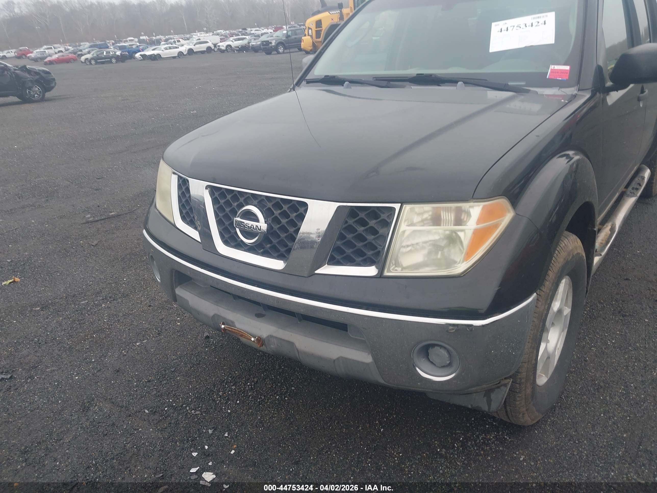 NISSAN FRONTIER image 6