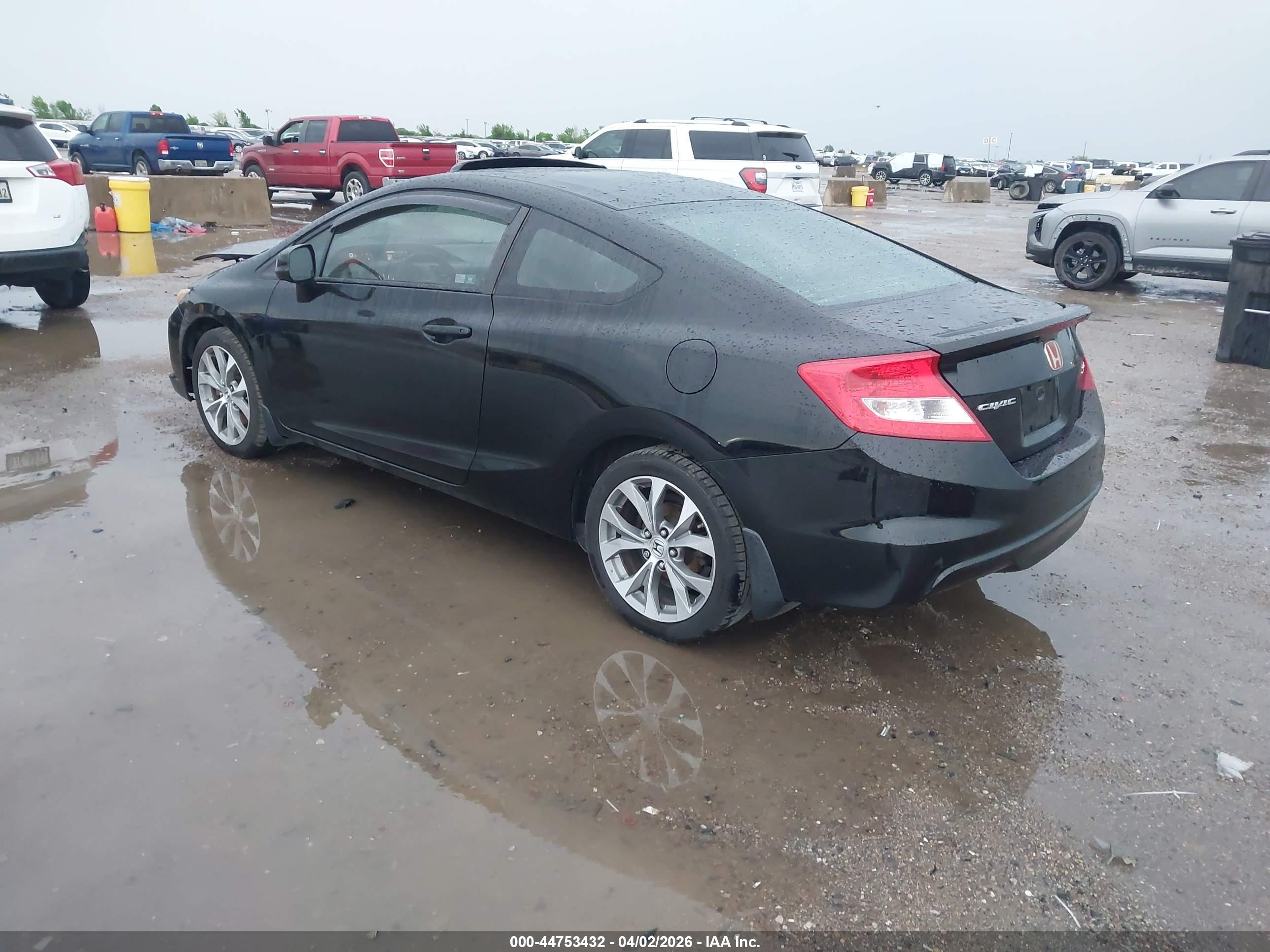 HONDA CIVIC image 3