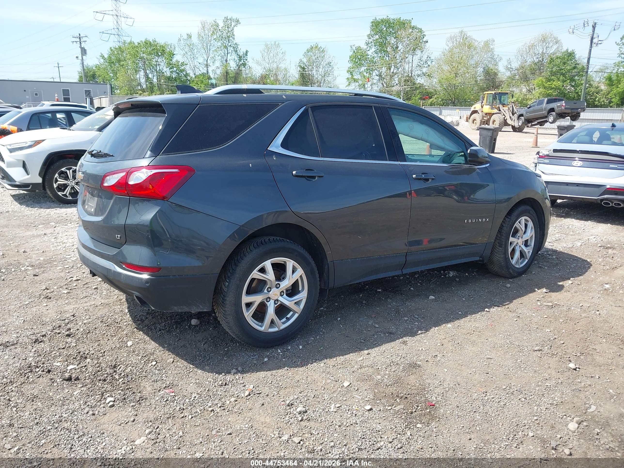 CHEVROLET EQUINOX image 4