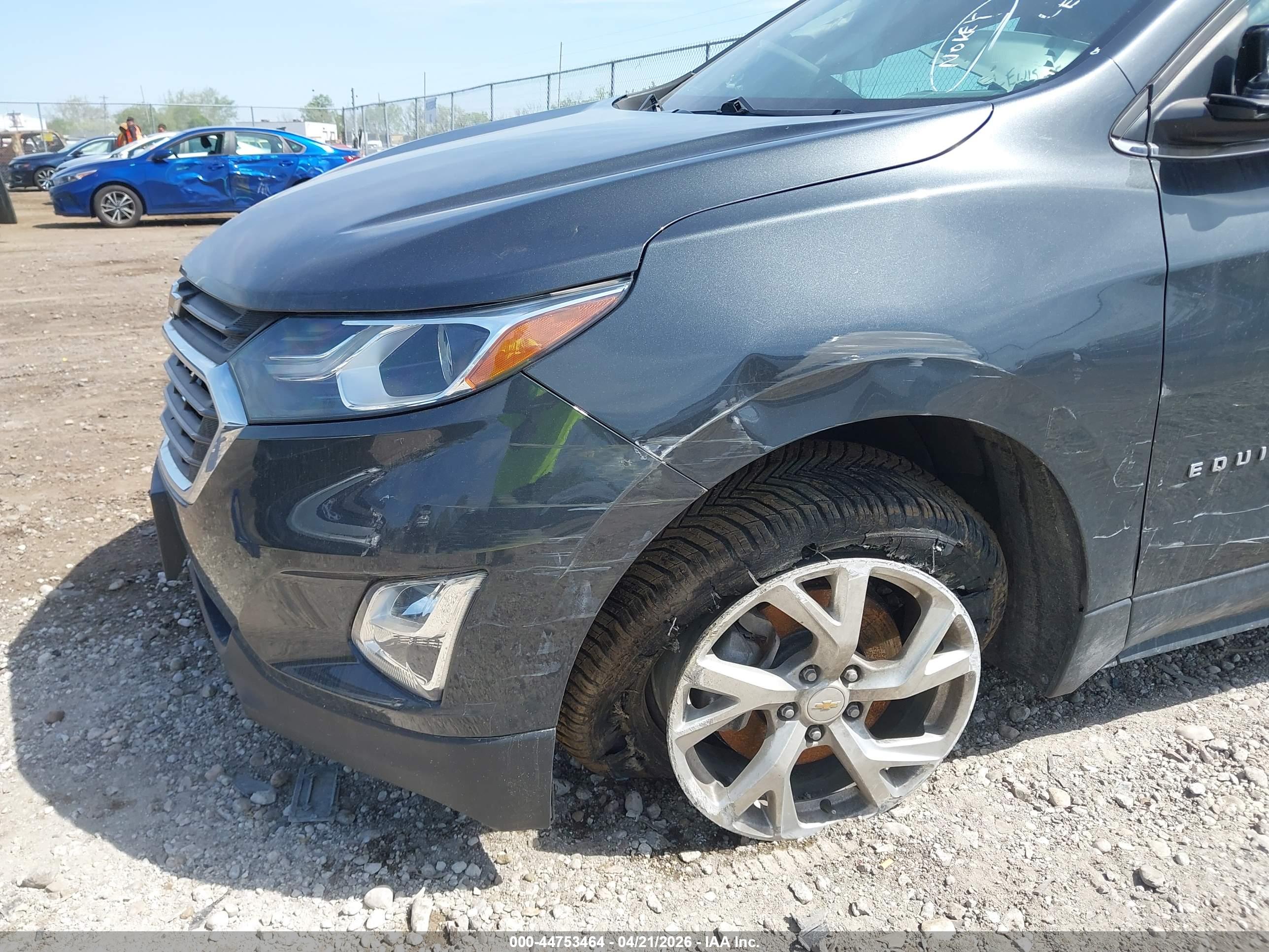 CHEVROLET EQUINOX image 6