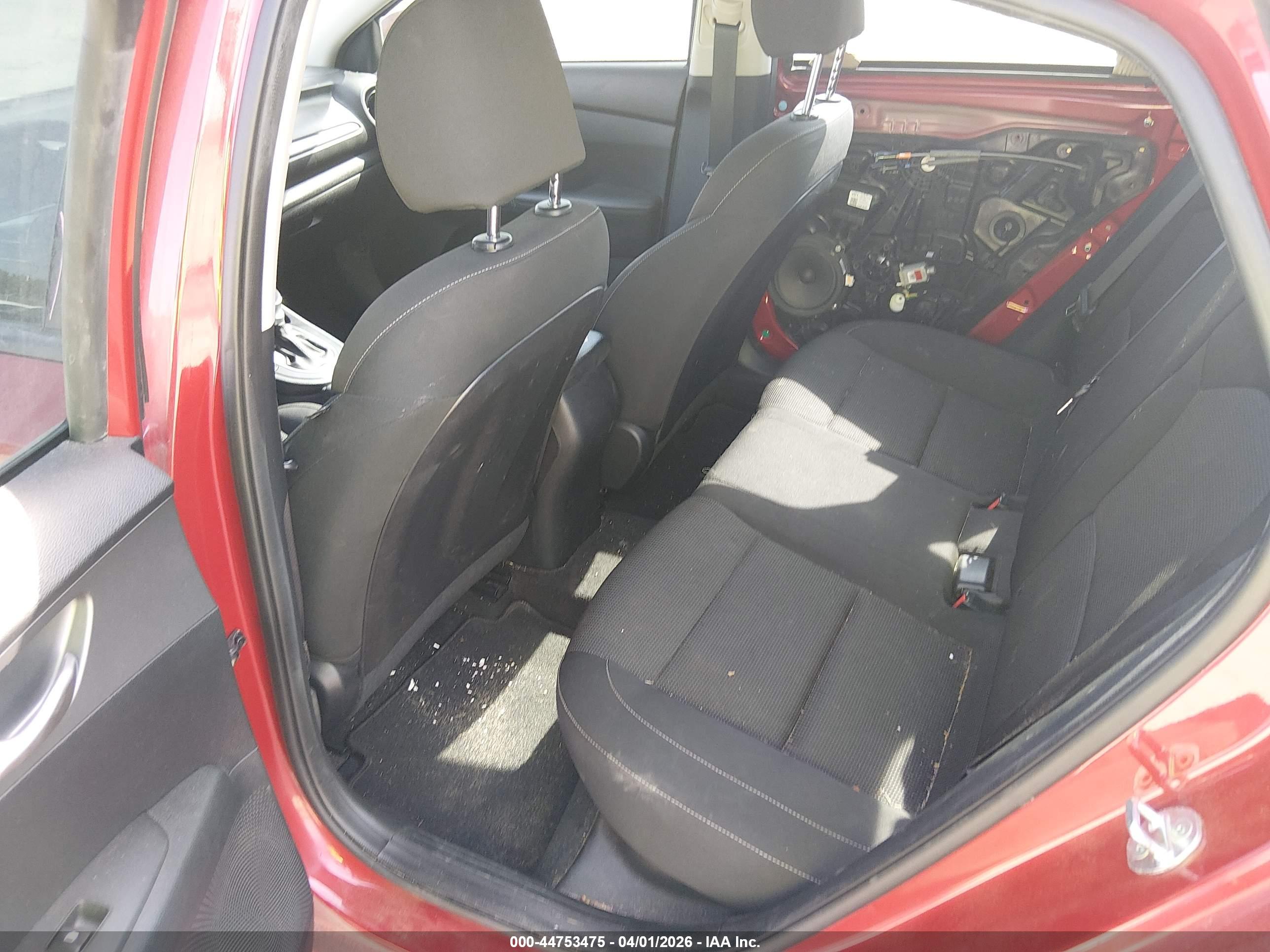 KIA FORTE image 8