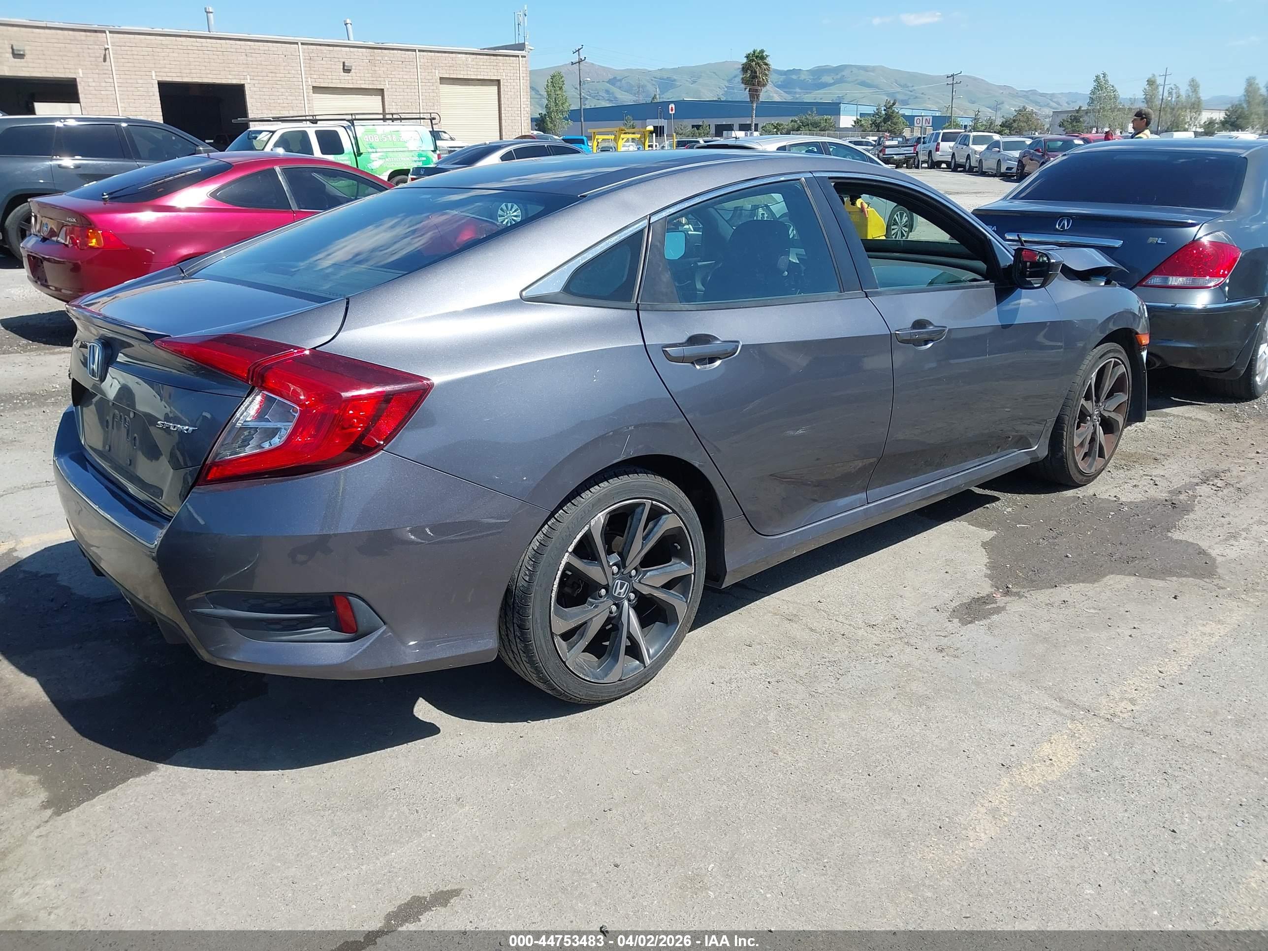HONDA CIVIC image 4