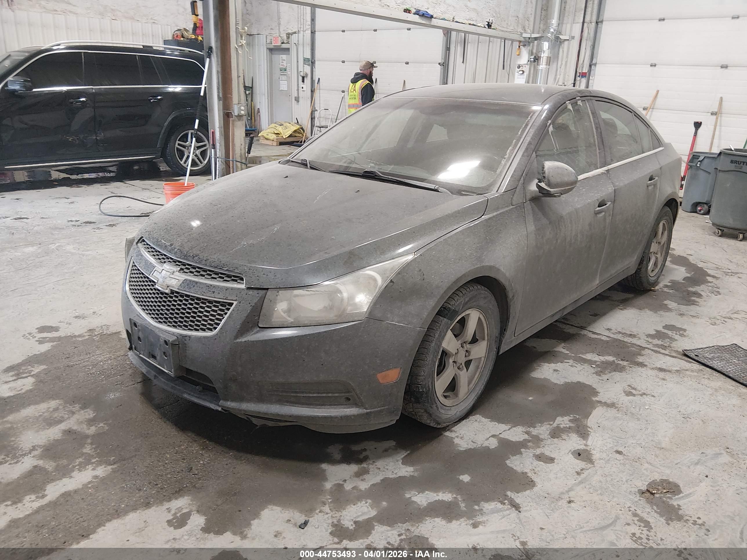 CHEVROLET CRUZE image 2