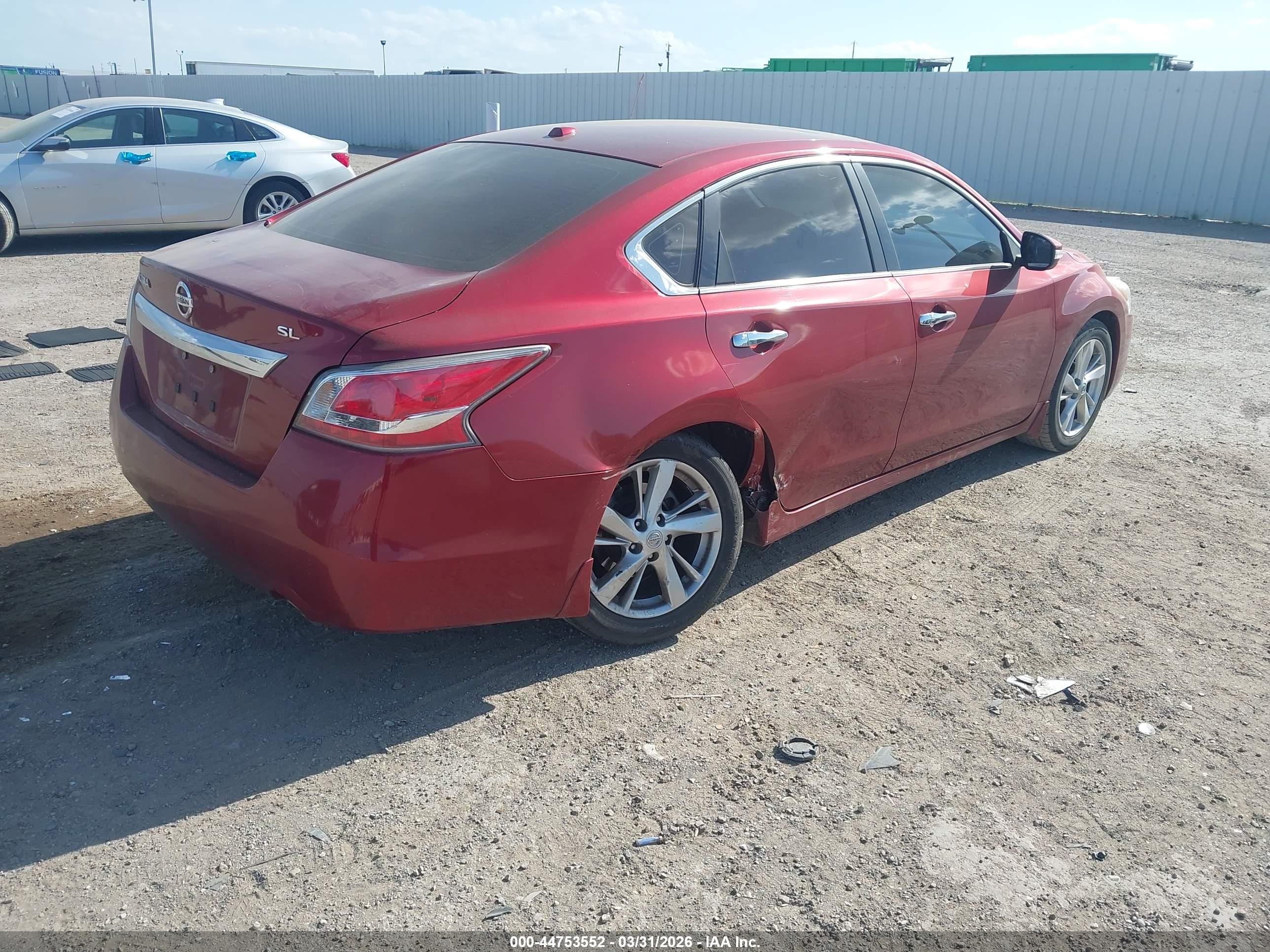 NISSAN ALTIMA image 6
