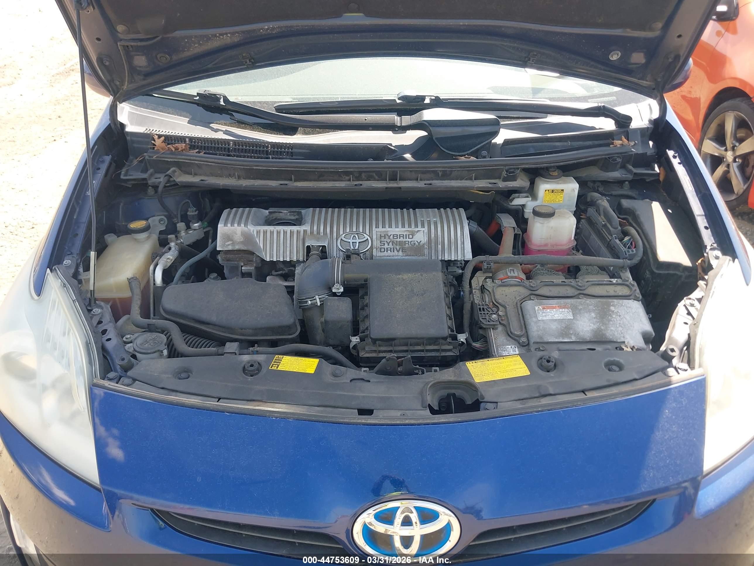 TOYOTA PRIUS image 10