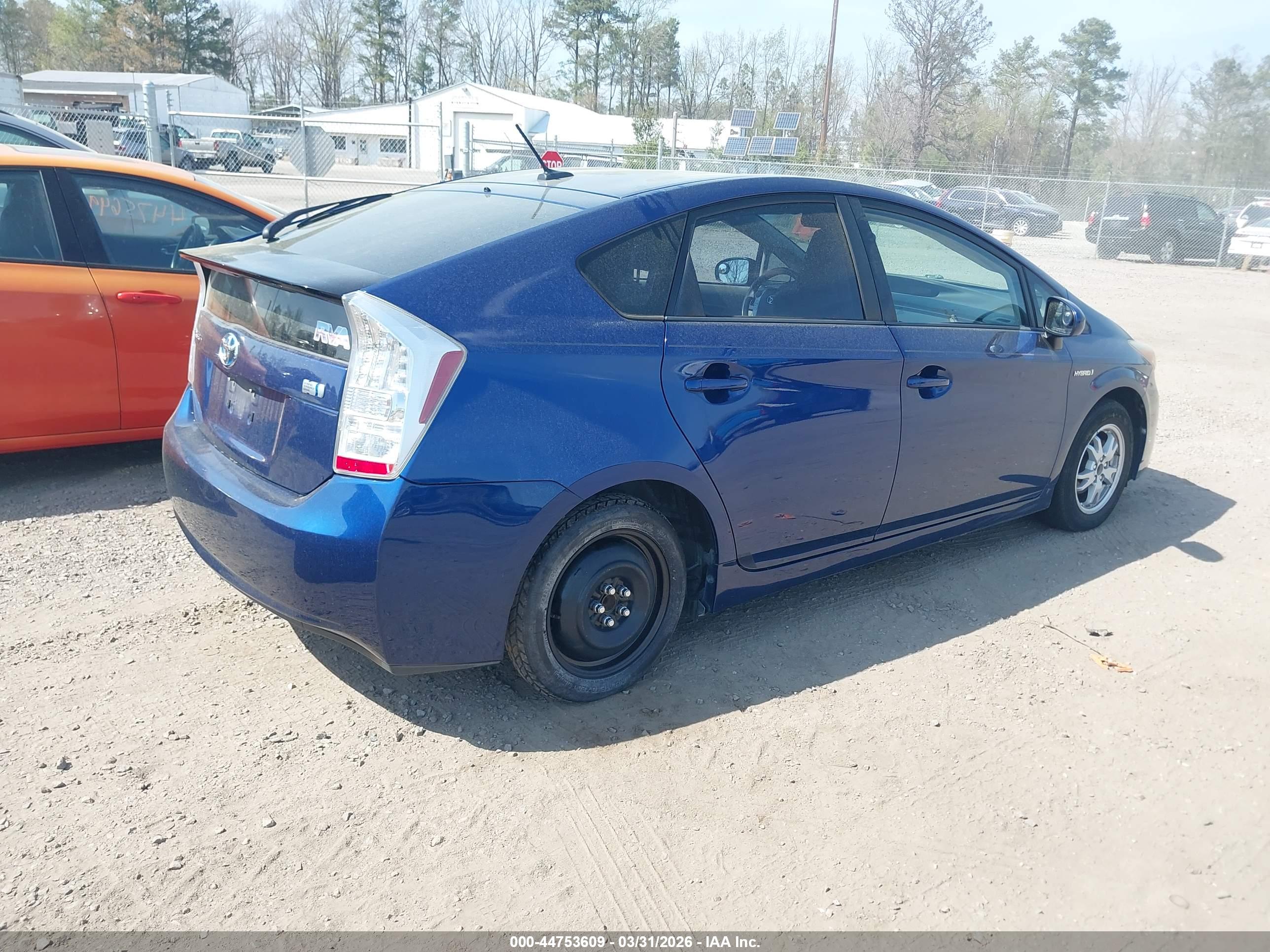 TOYOTA PRIUS image 4