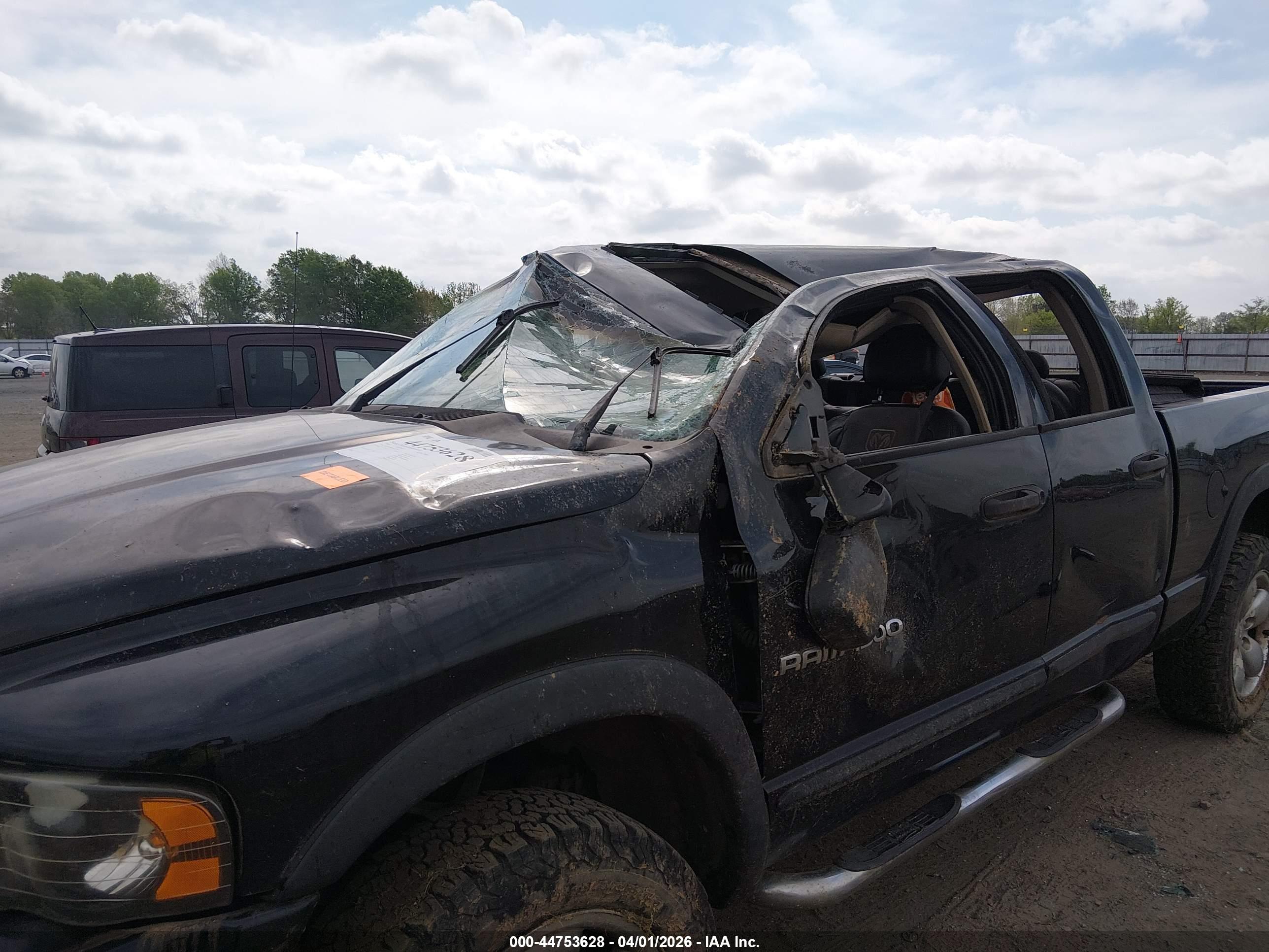 DODGE RAM image 6