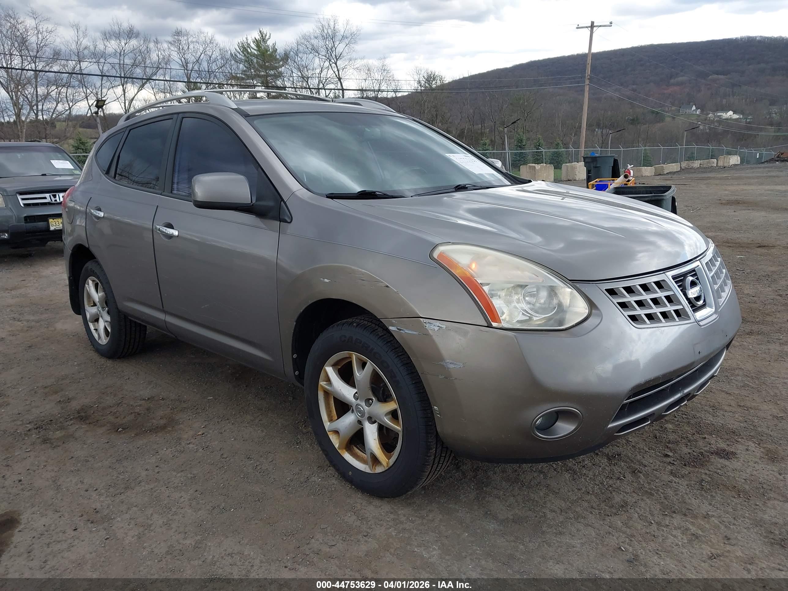 NISSAN ROGUE image 6