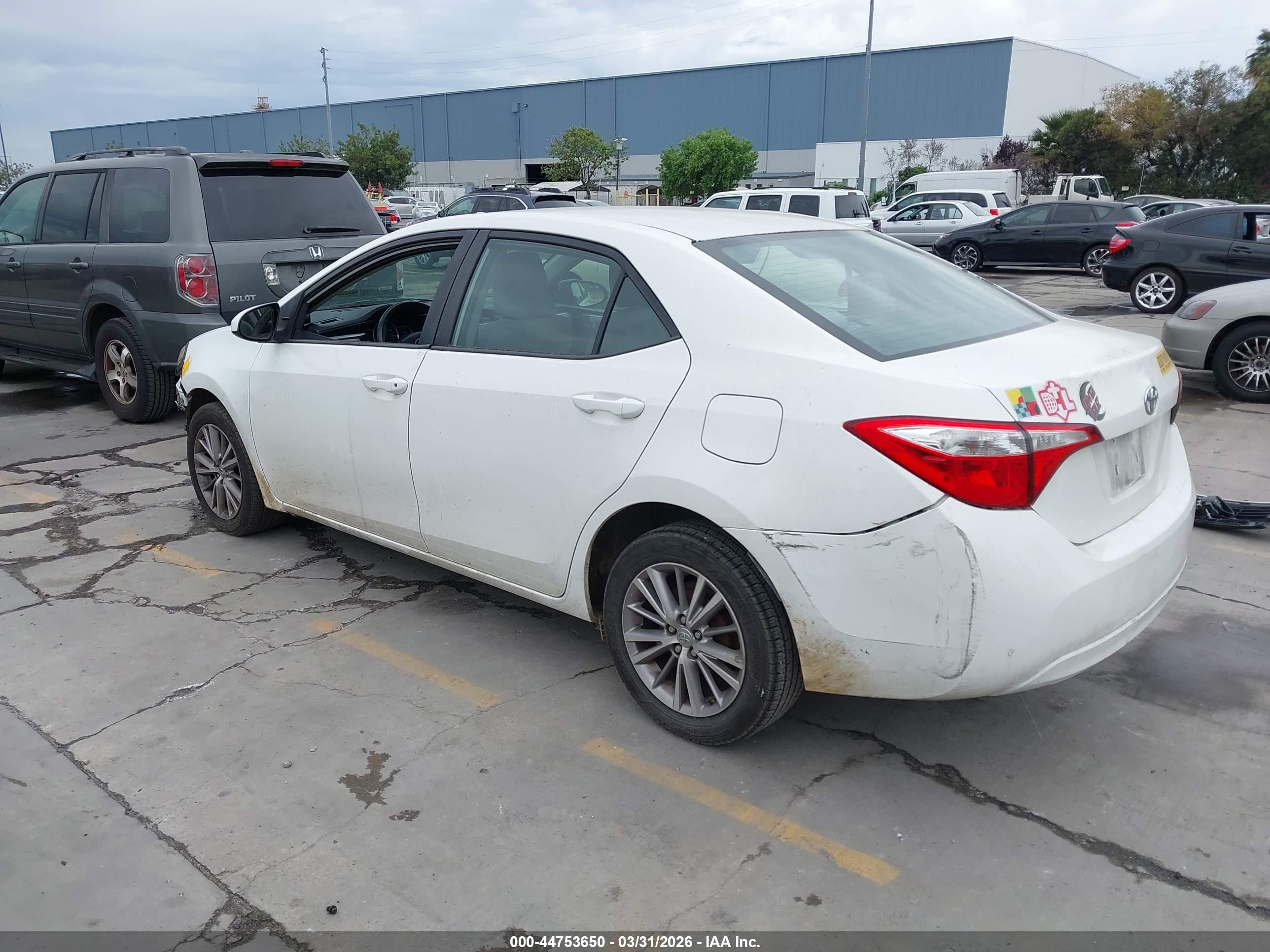 TOYOTA COROLLA image 3