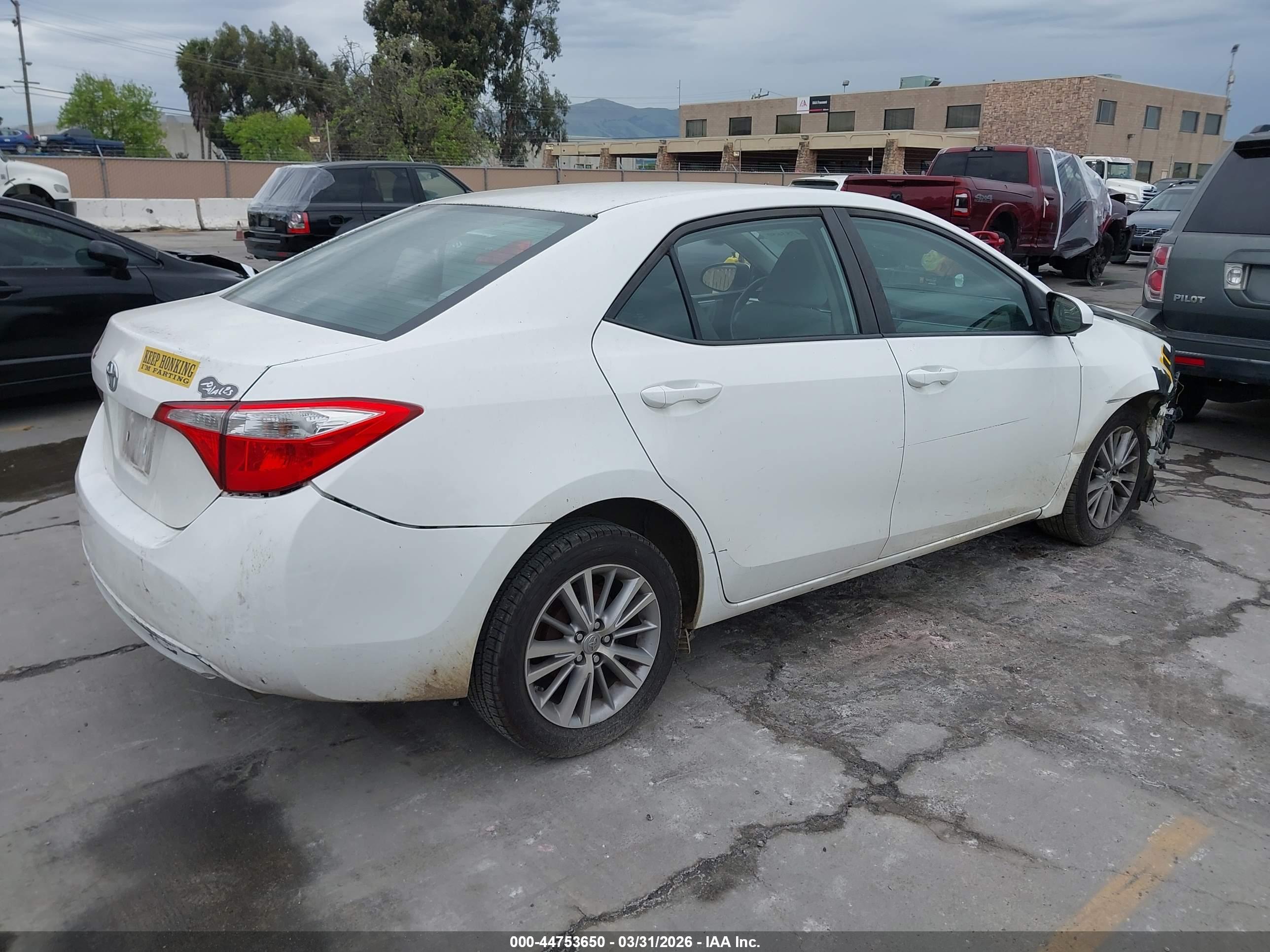 TOYOTA COROLLA image 4