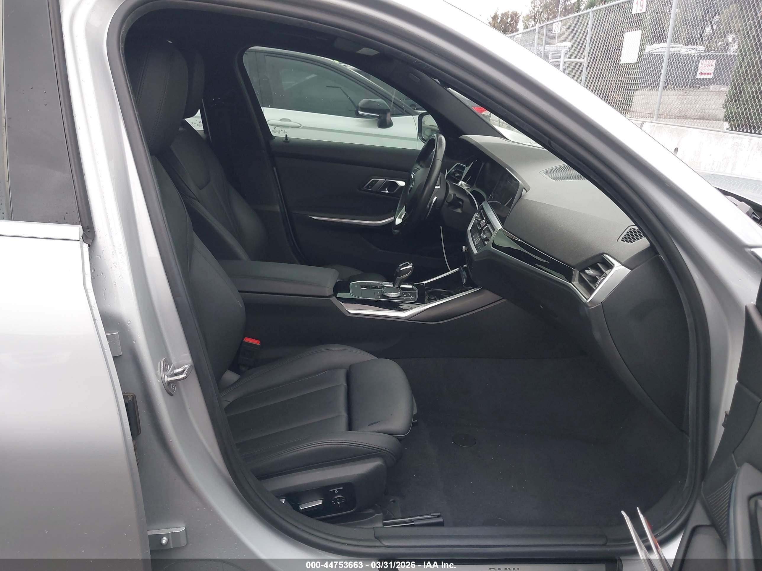 BMW 330I image 5