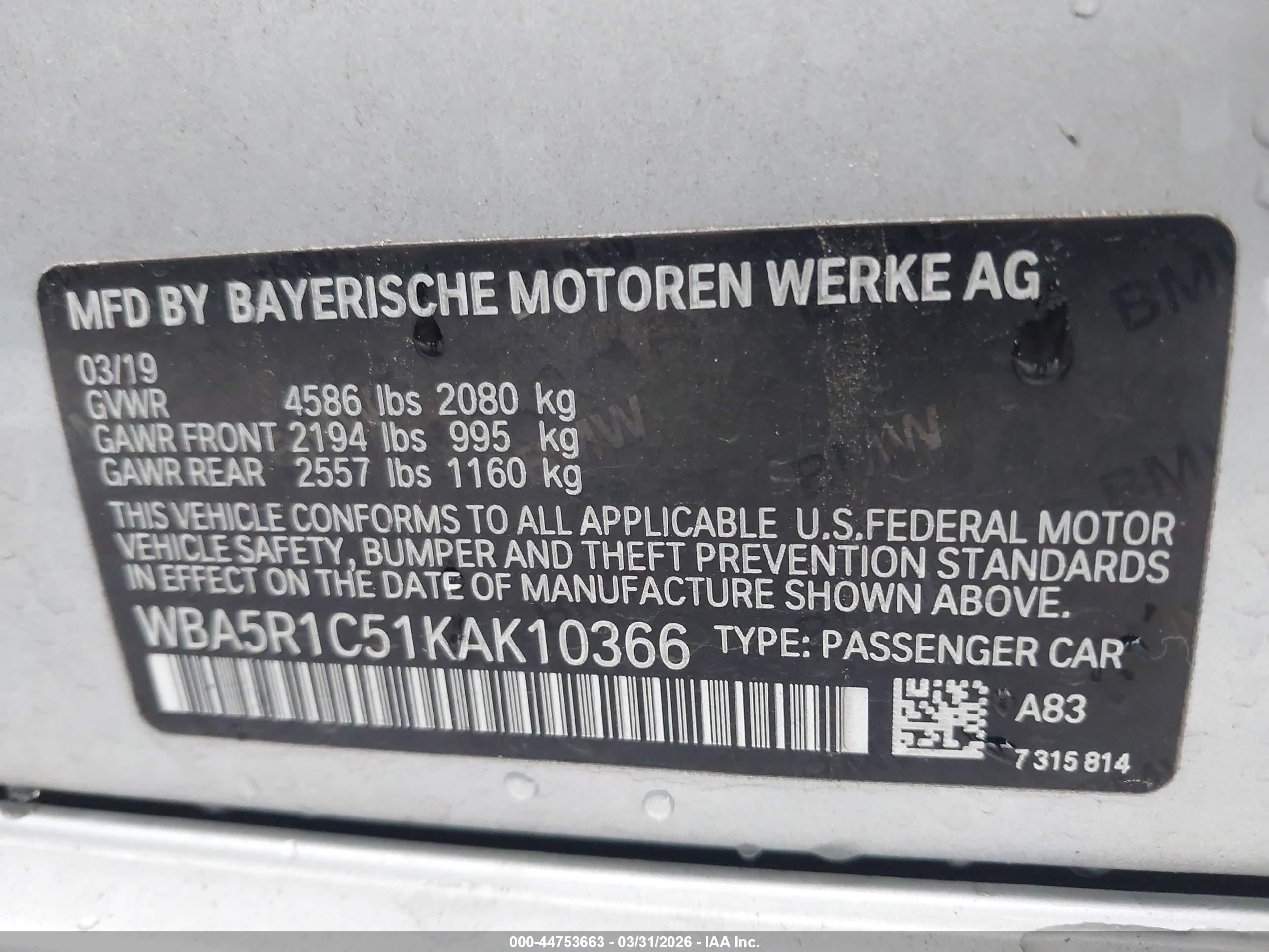 BMW 330I image 9