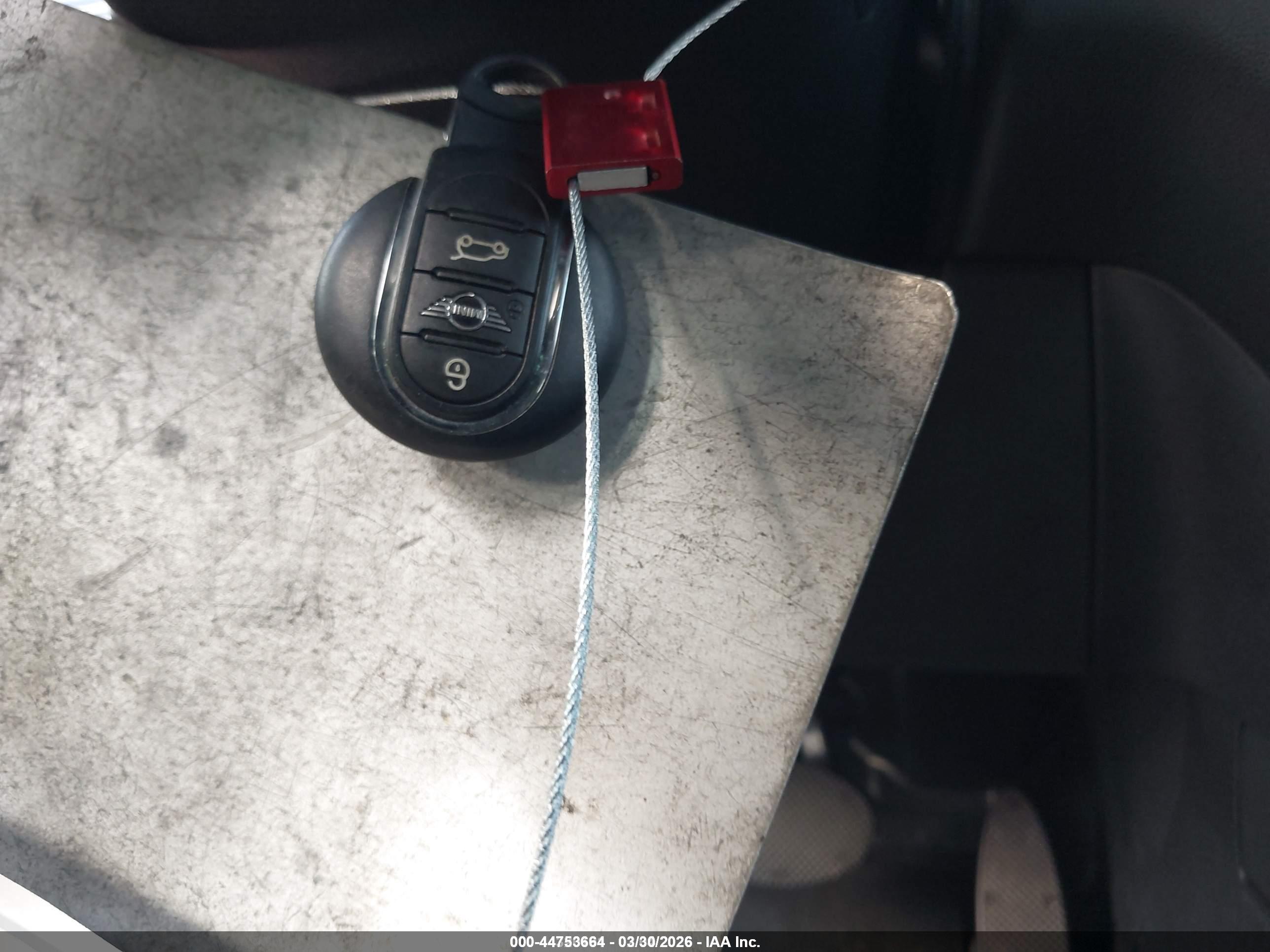 MINI COUNTRYMAN image 11