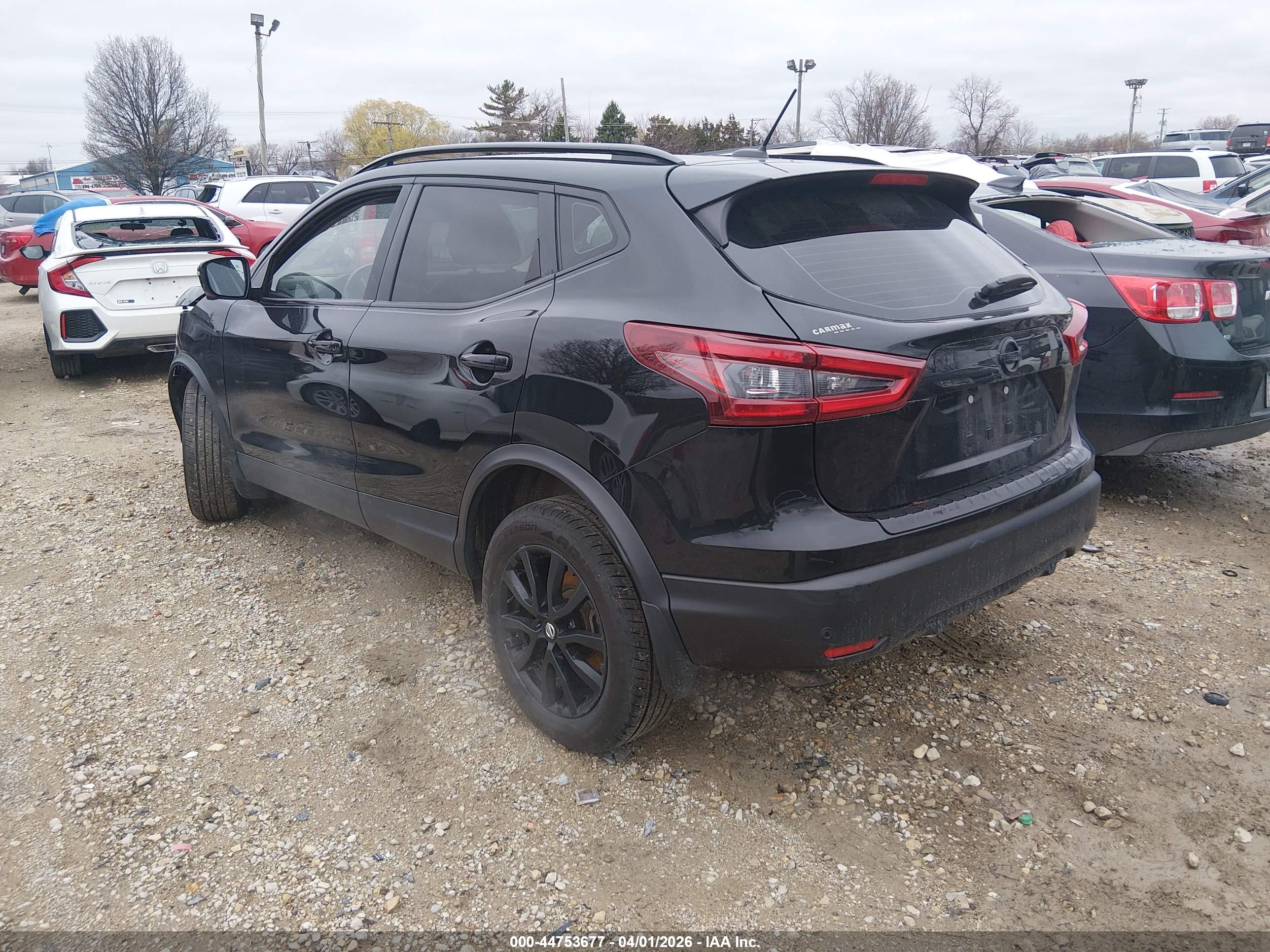 NISSAN ROGUE image 3