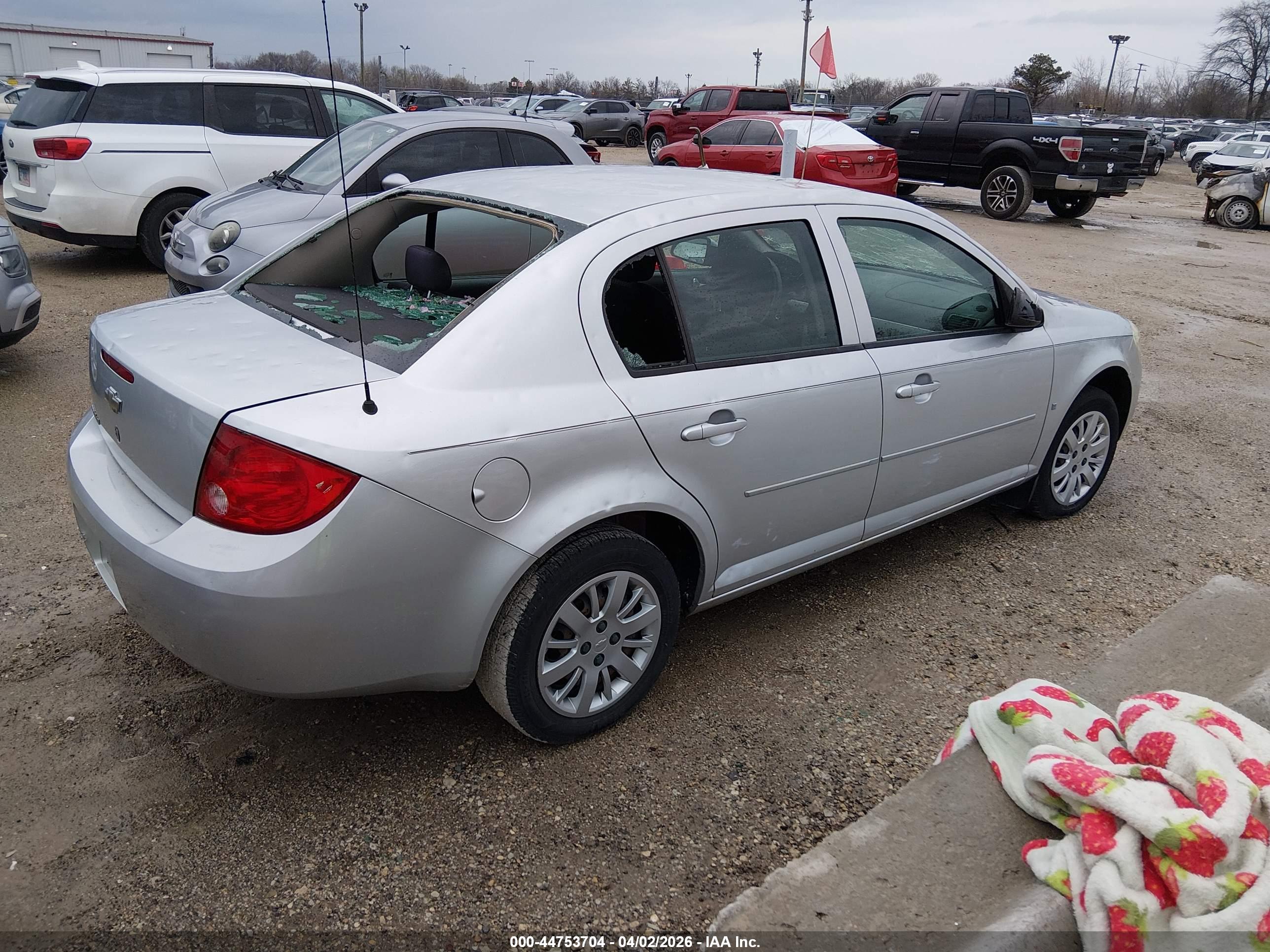 CHEVROLET COBALT image 4