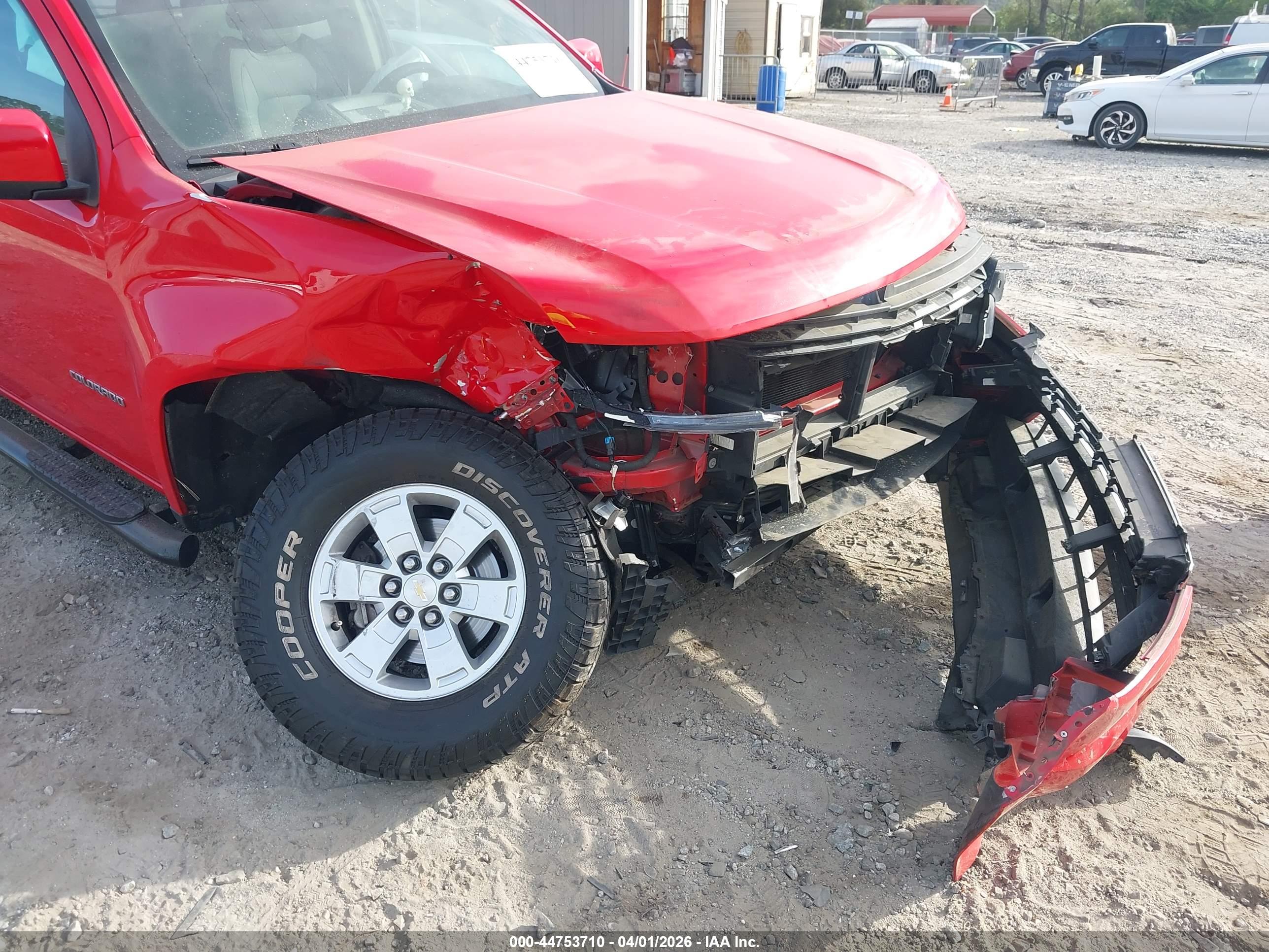 CHEVROLET COLORADO image 6
