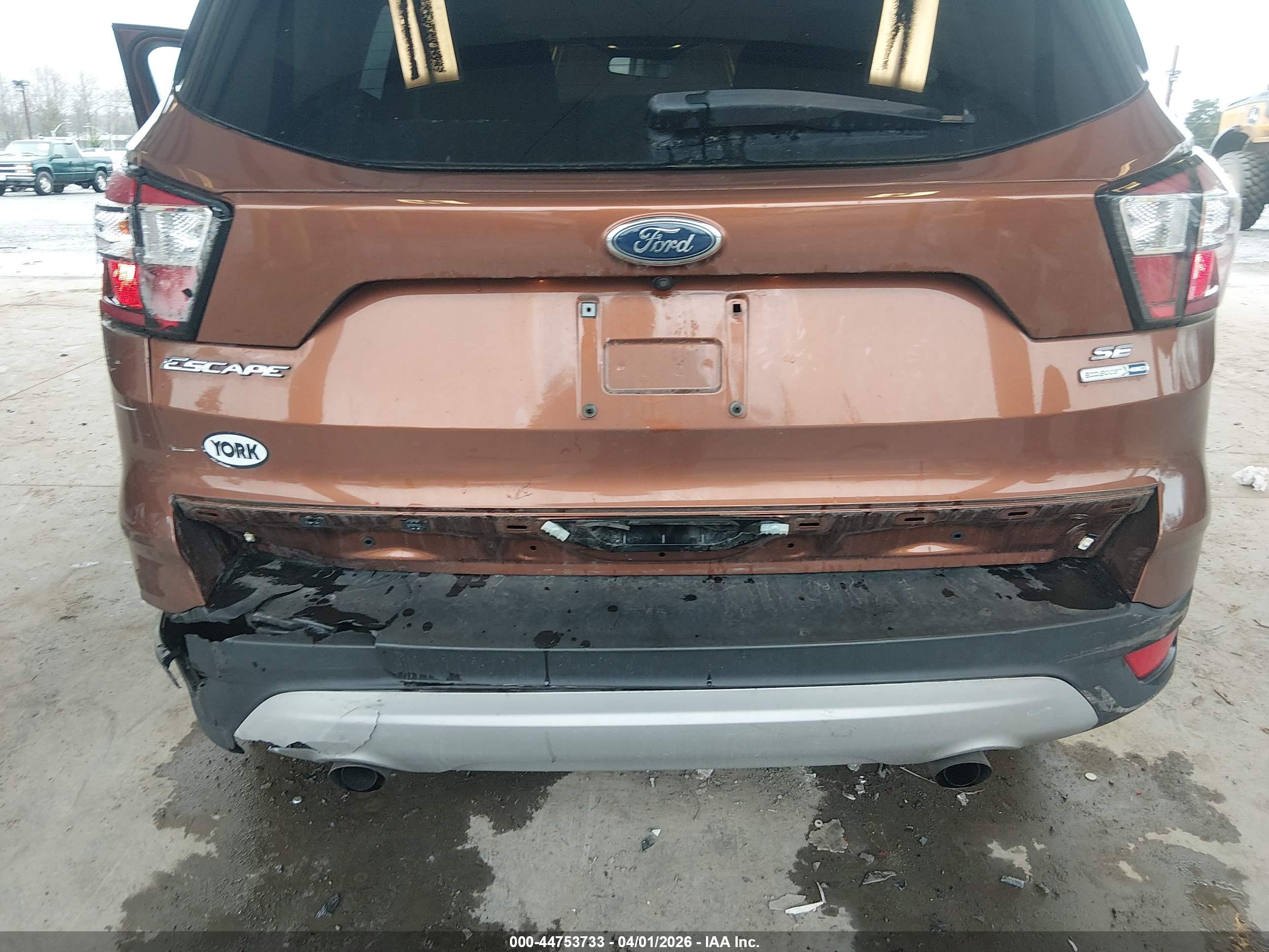 FORD ESCAPE image 6