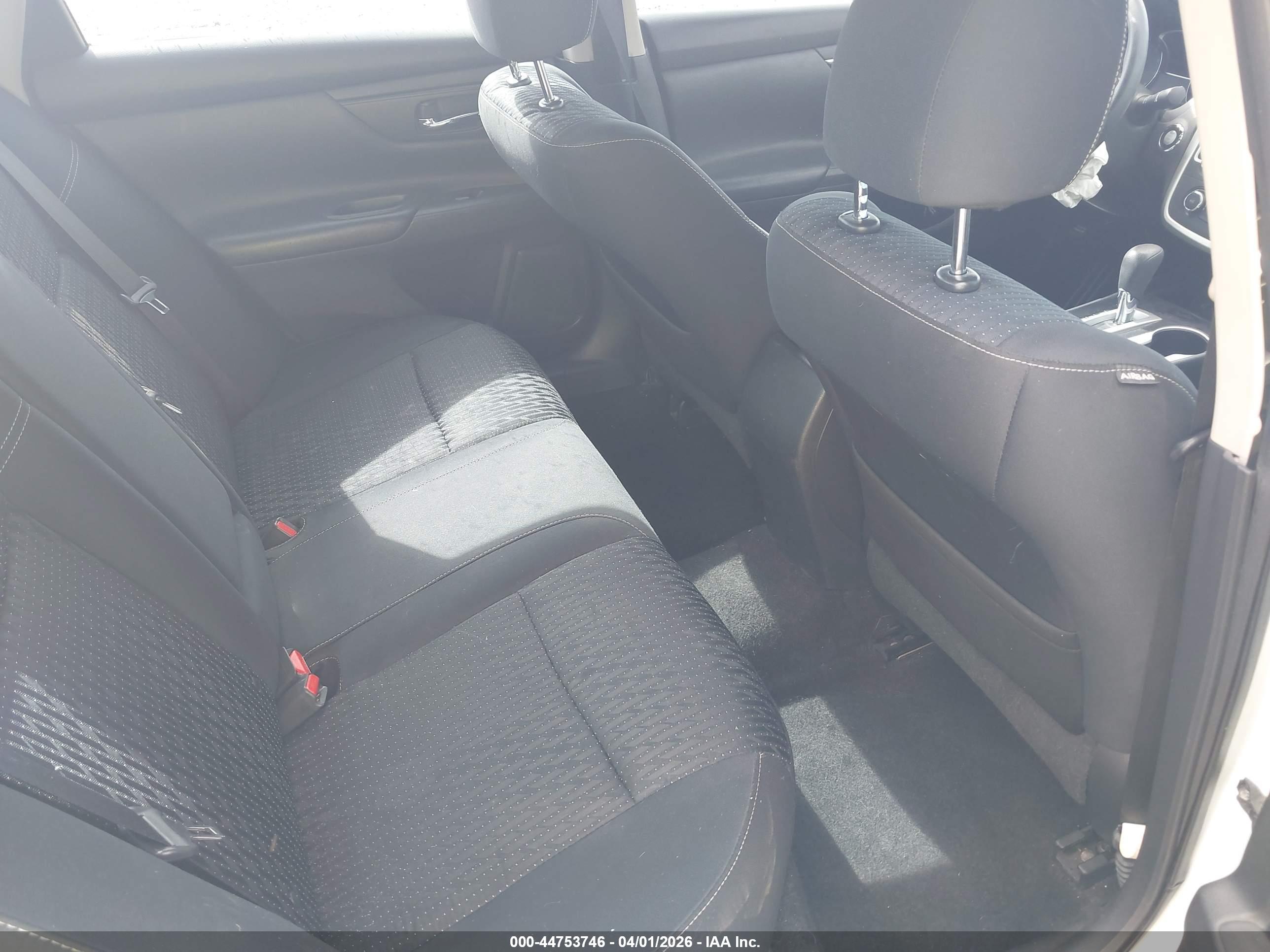 NISSAN ALTIMA image 8