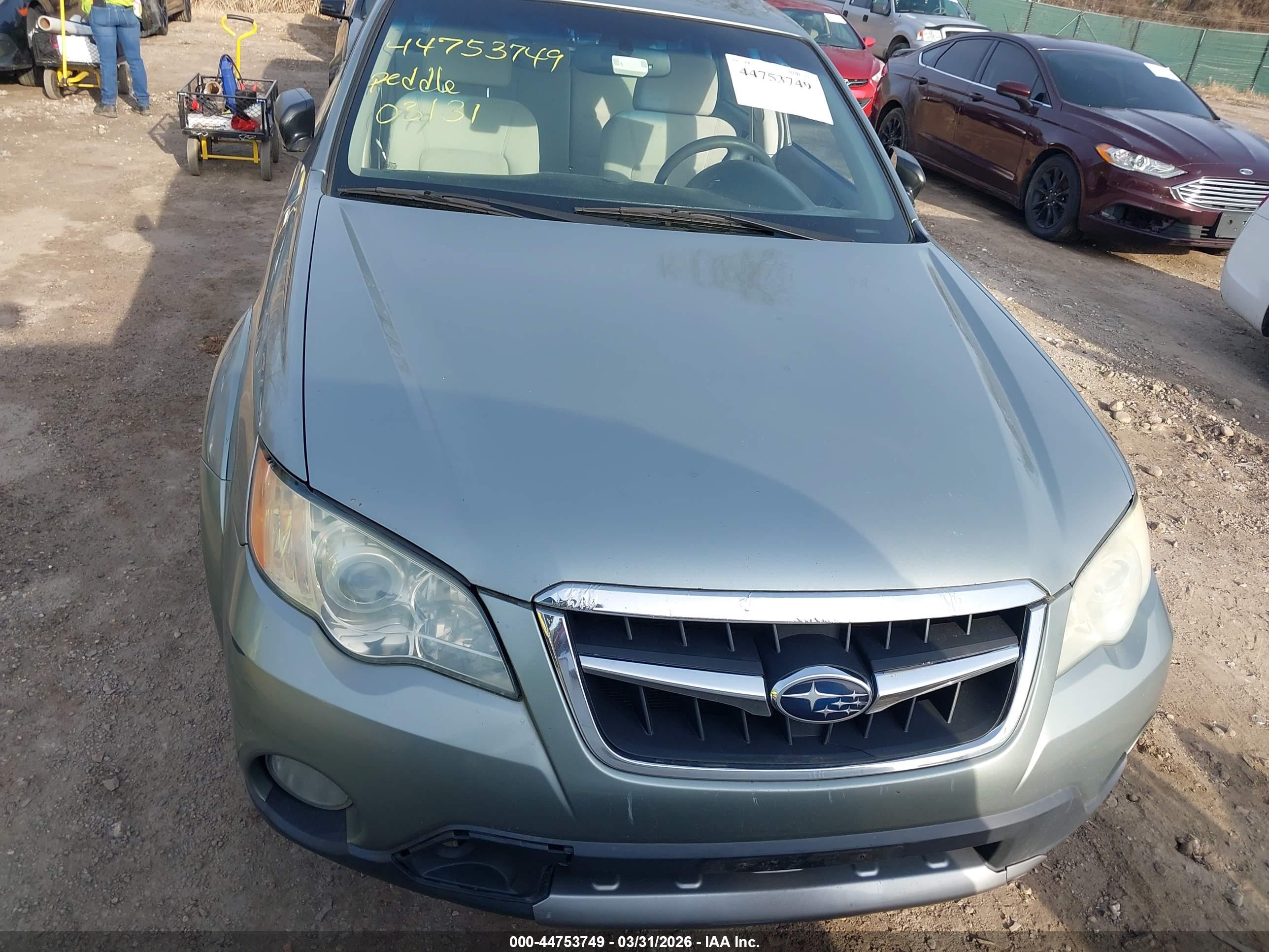 SUBARU OUTBACK image 6