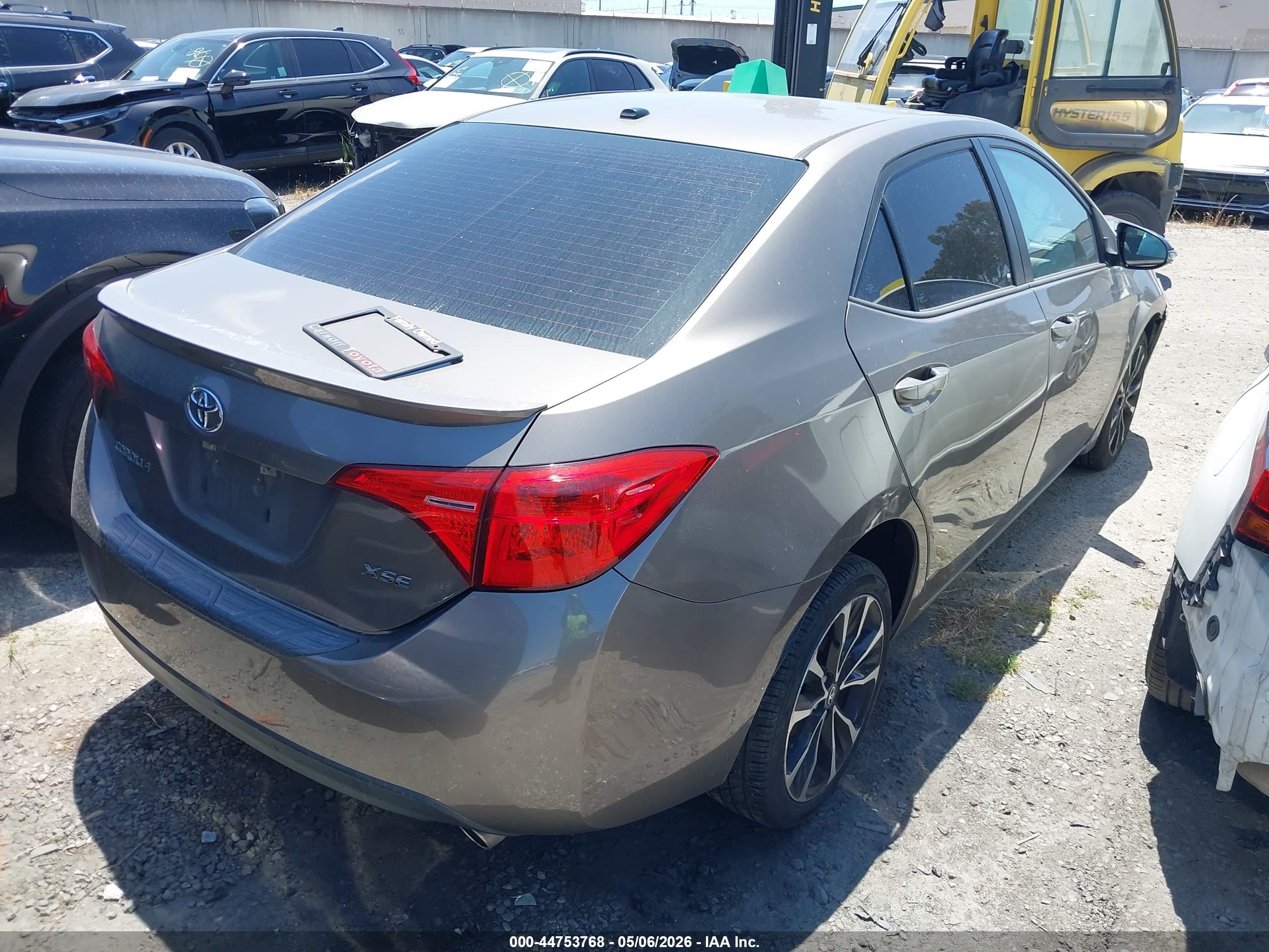 TOYOTA COROLLA image 4