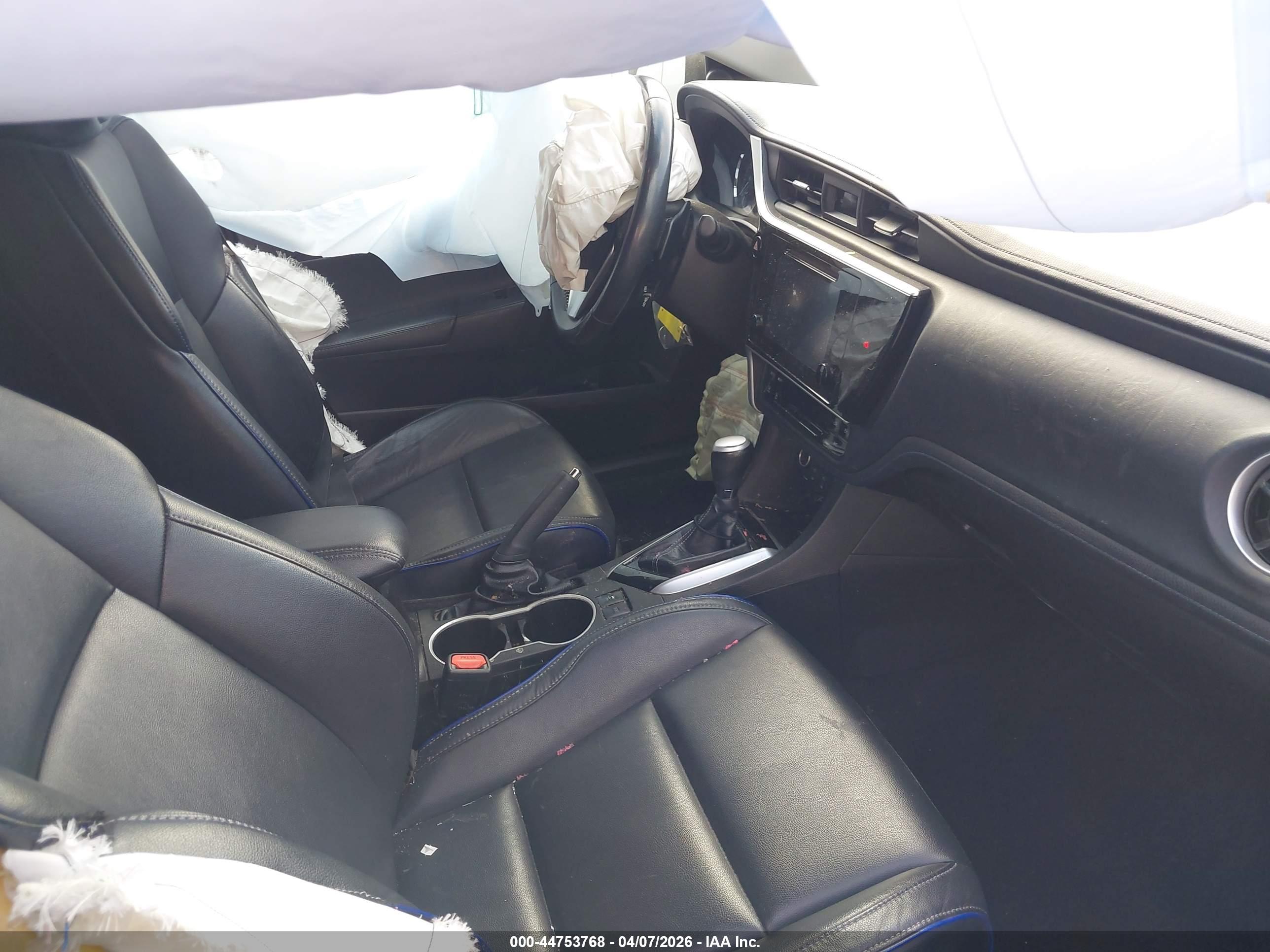 TOYOTA COROLLA image 5