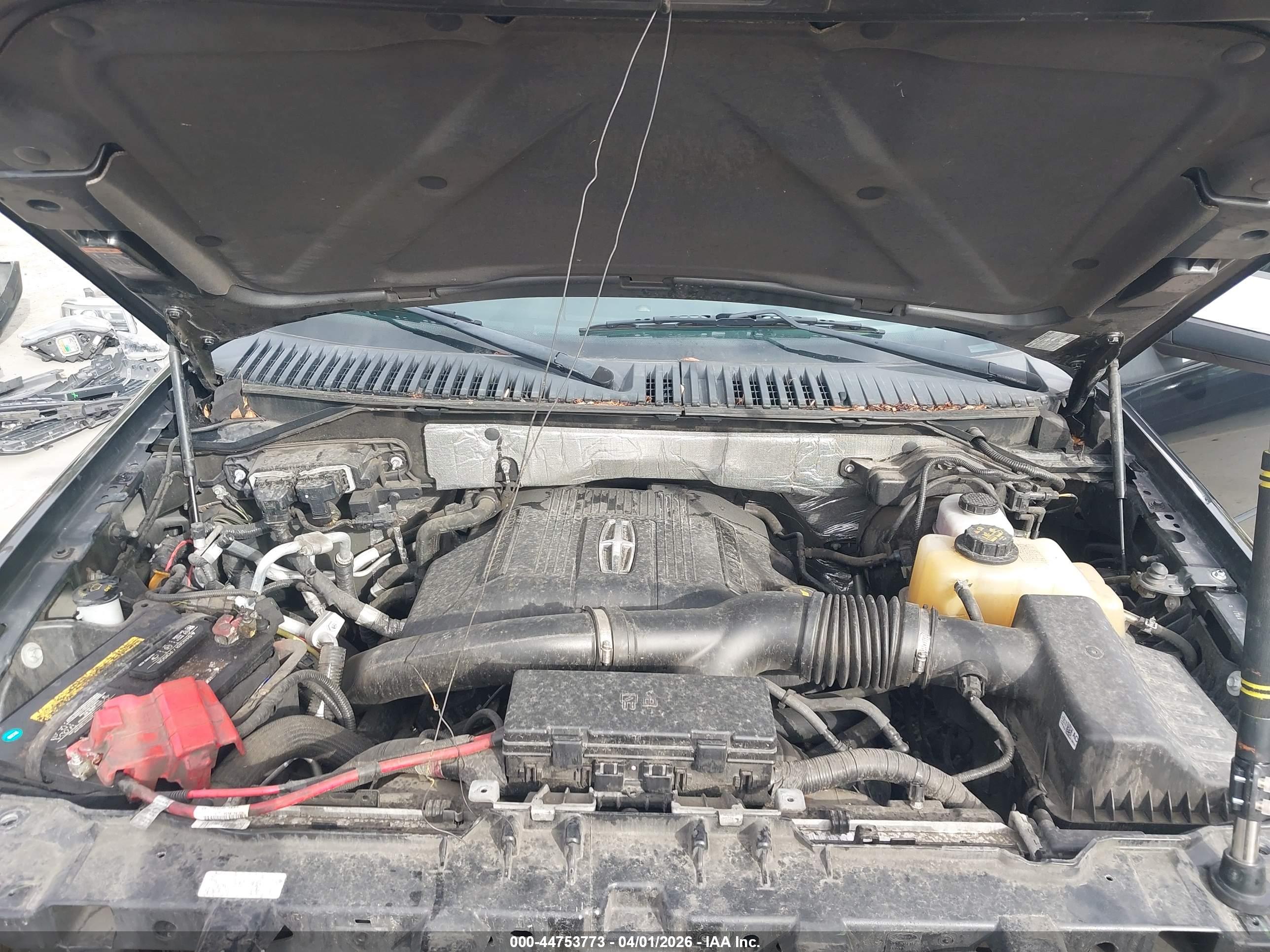LINCOLN NAVIGATOR image 10
