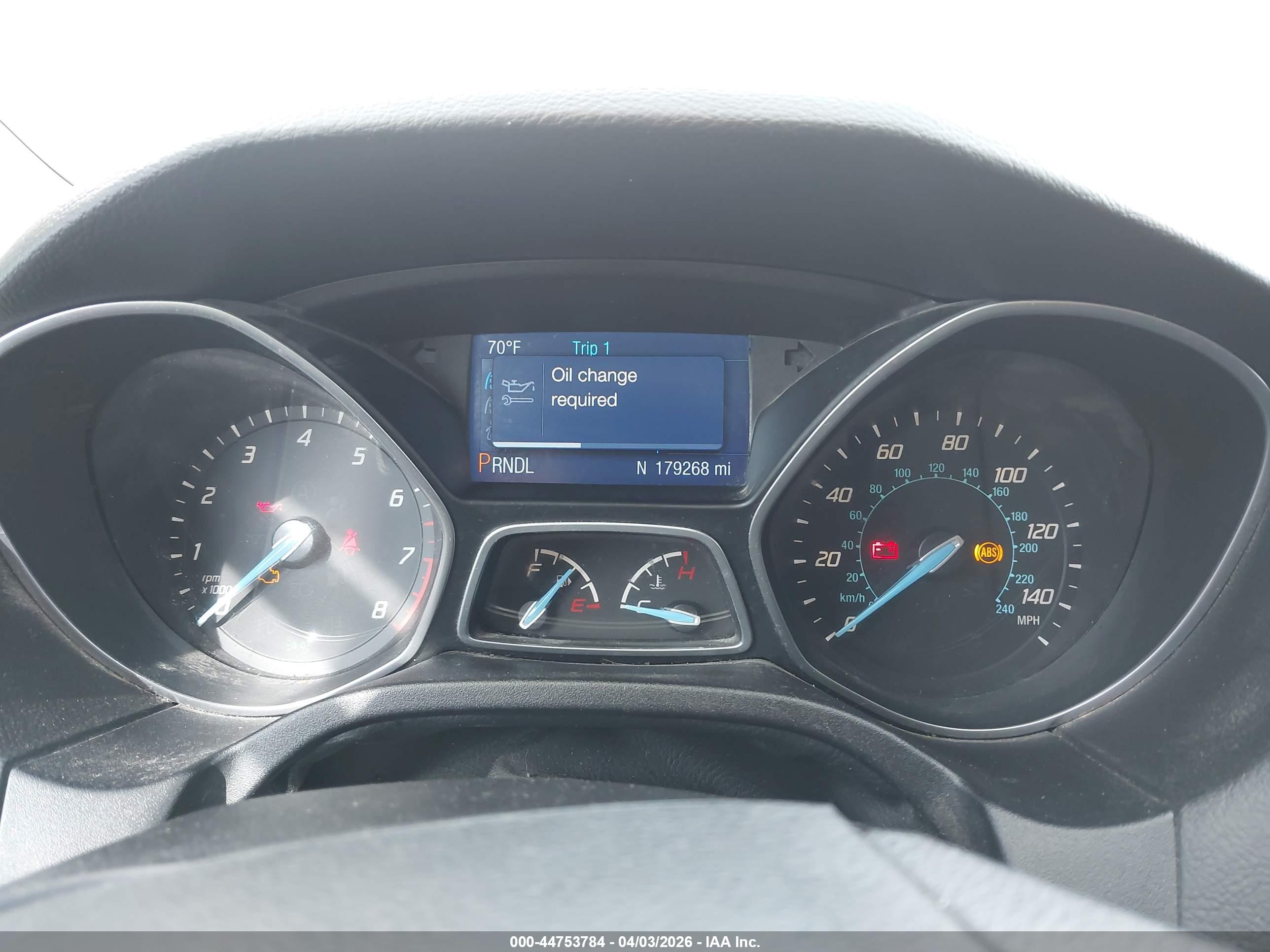 FORD FOCUS image 7