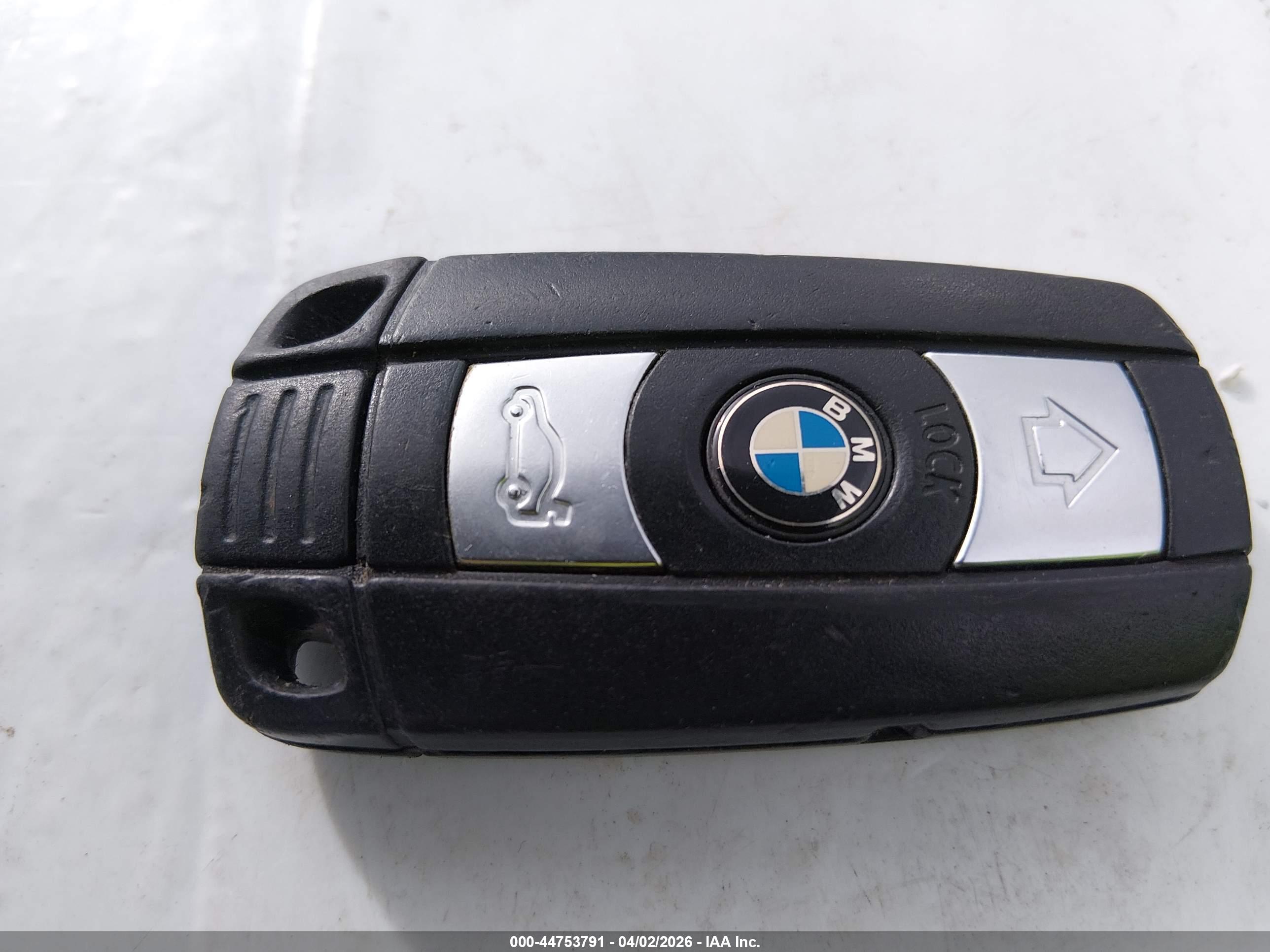 BMW 328I image 11