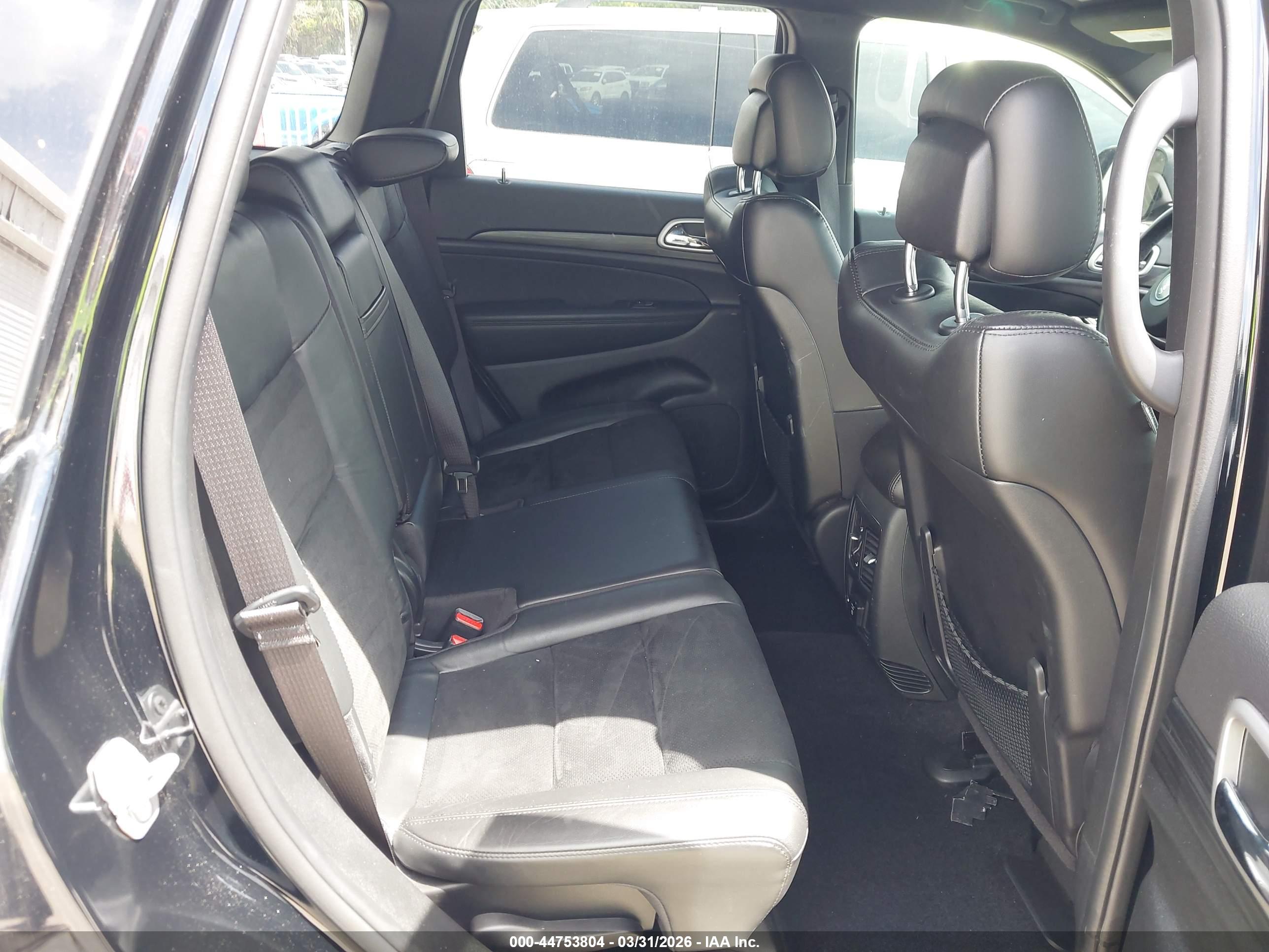 JEEP GRAND image 8