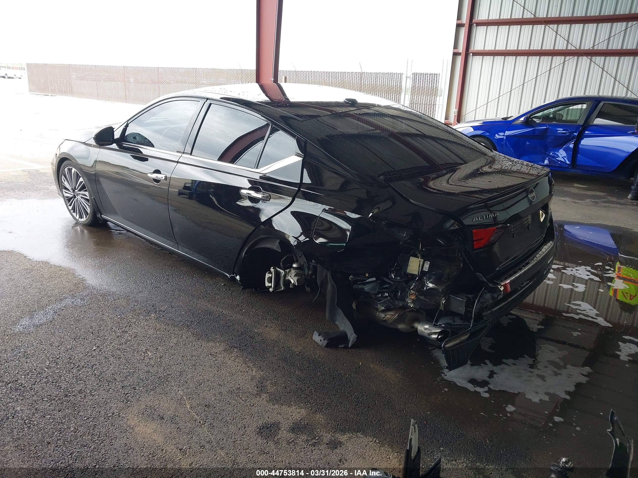 NISSAN ALTIMA image 3