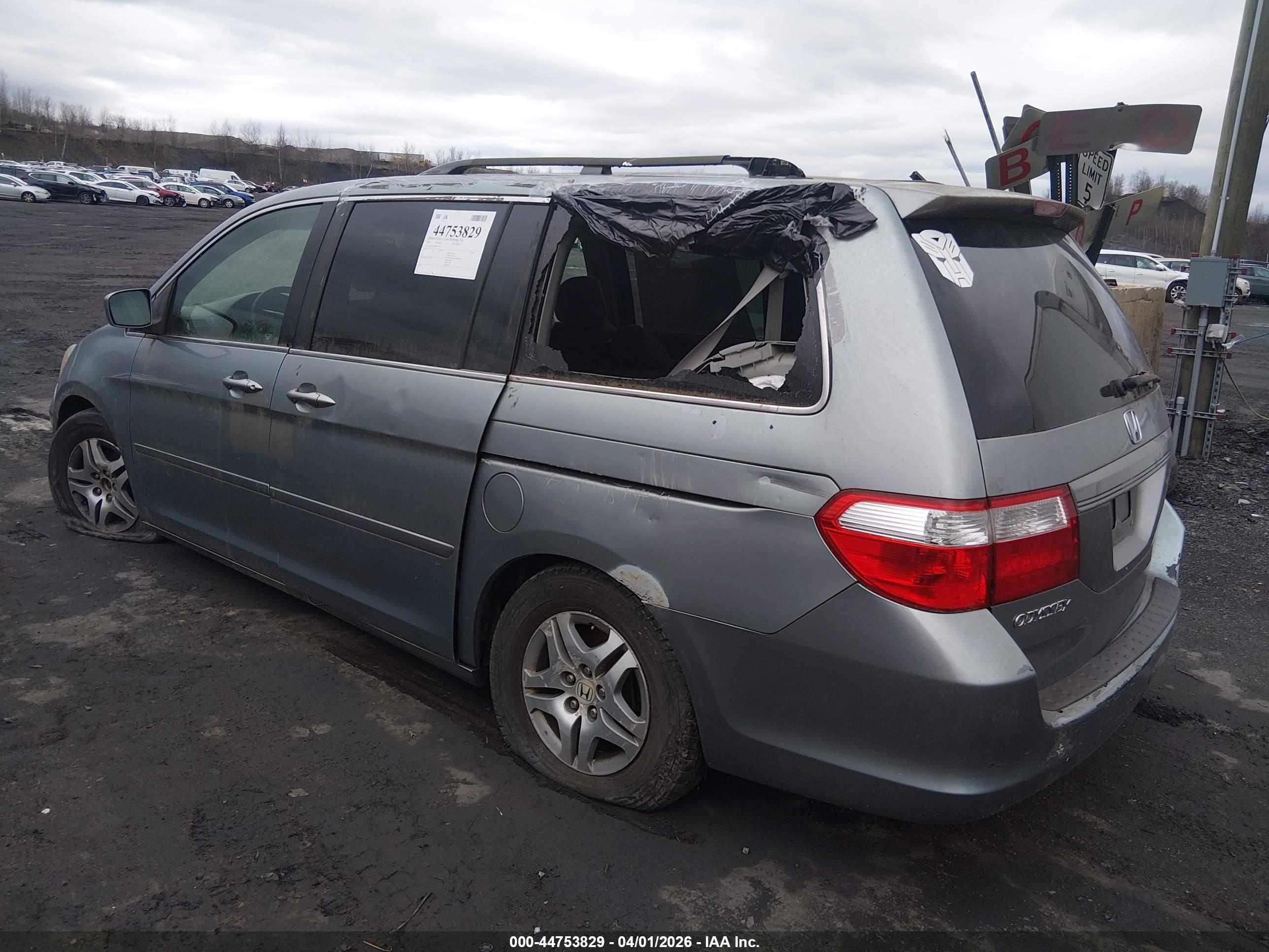 HONDA ODYSSEY image 3