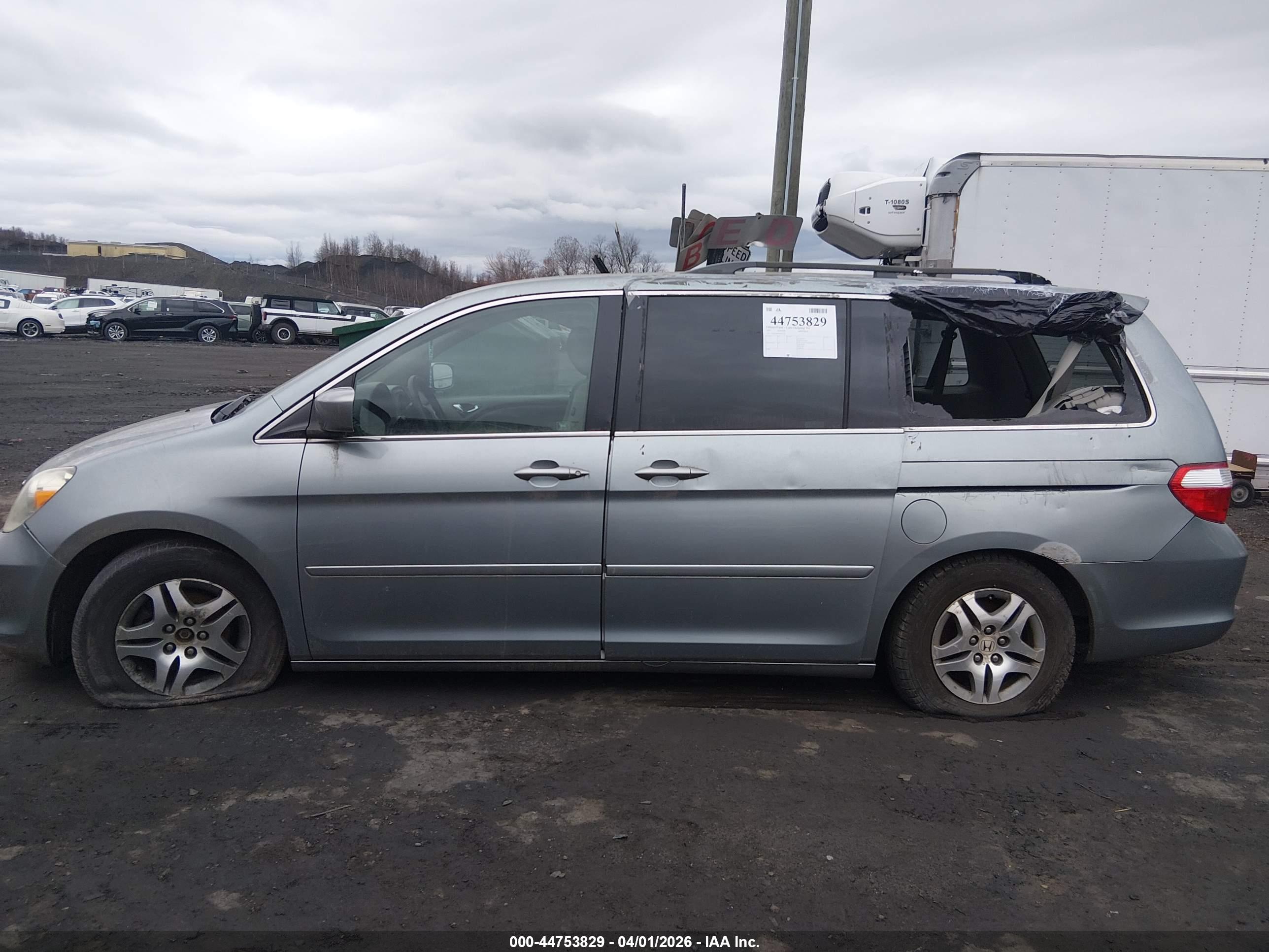 HONDA ODYSSEY image 6