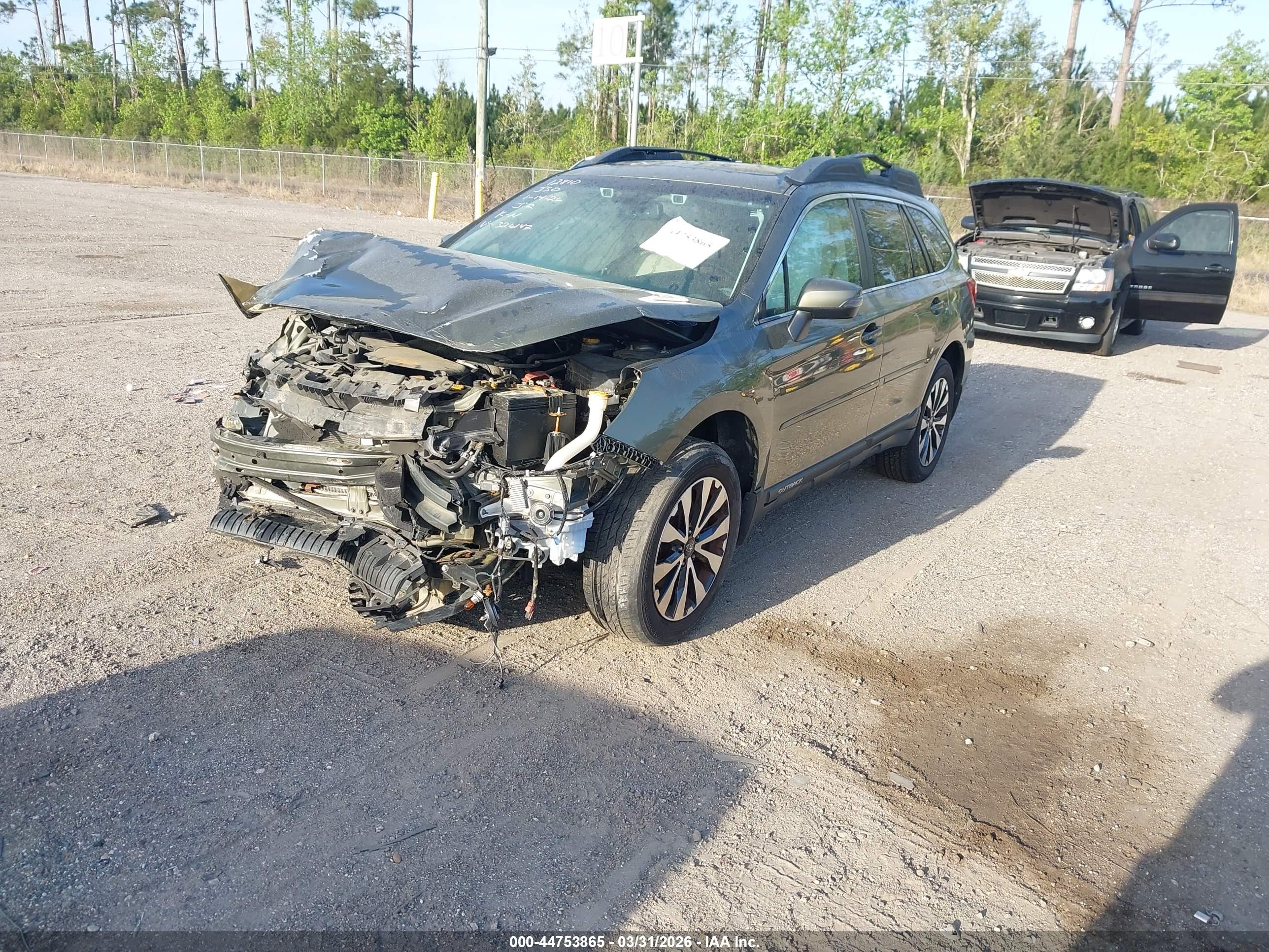 SUBARU OUTBACK image 2