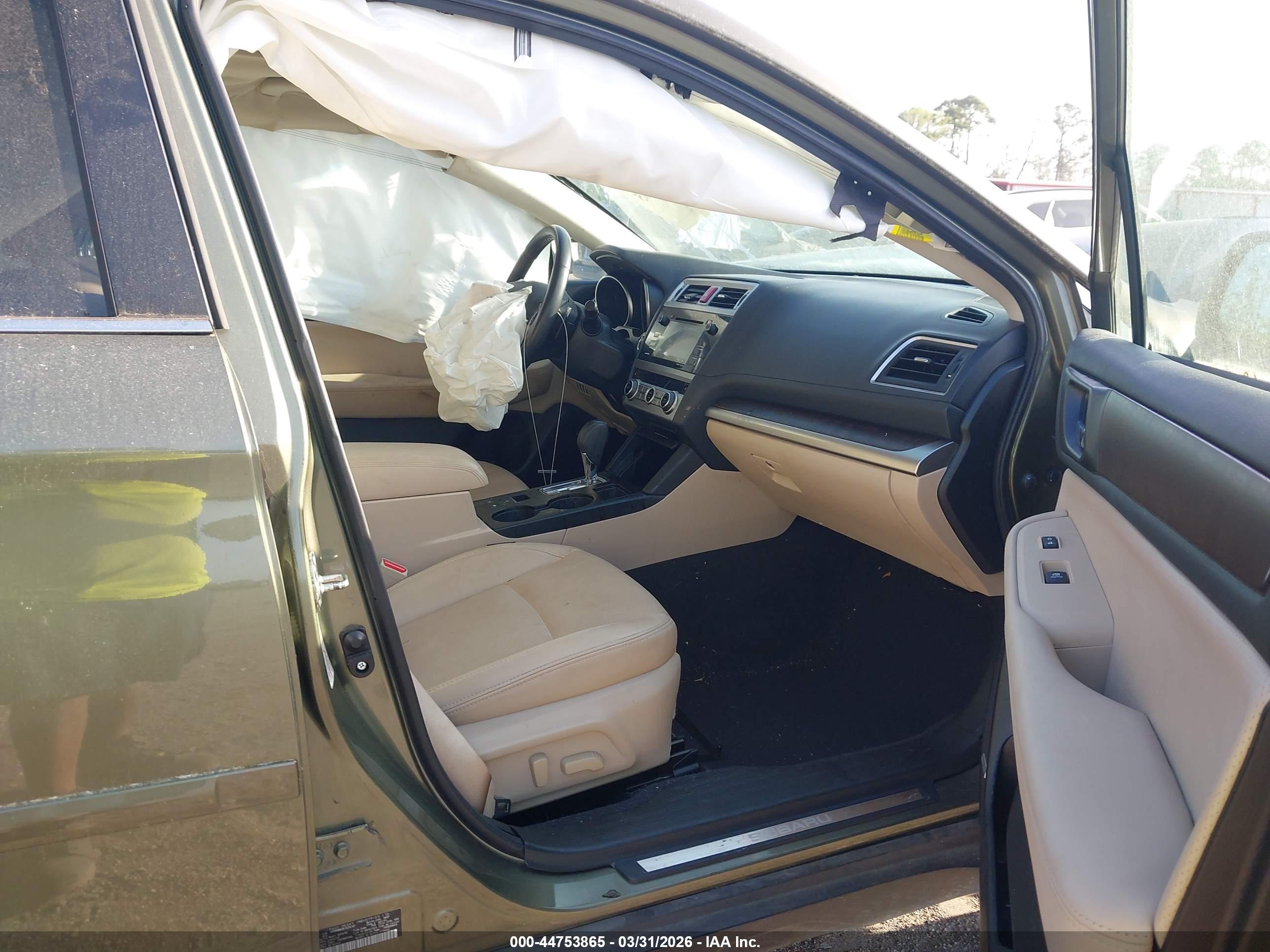 SUBARU OUTBACK image 5
