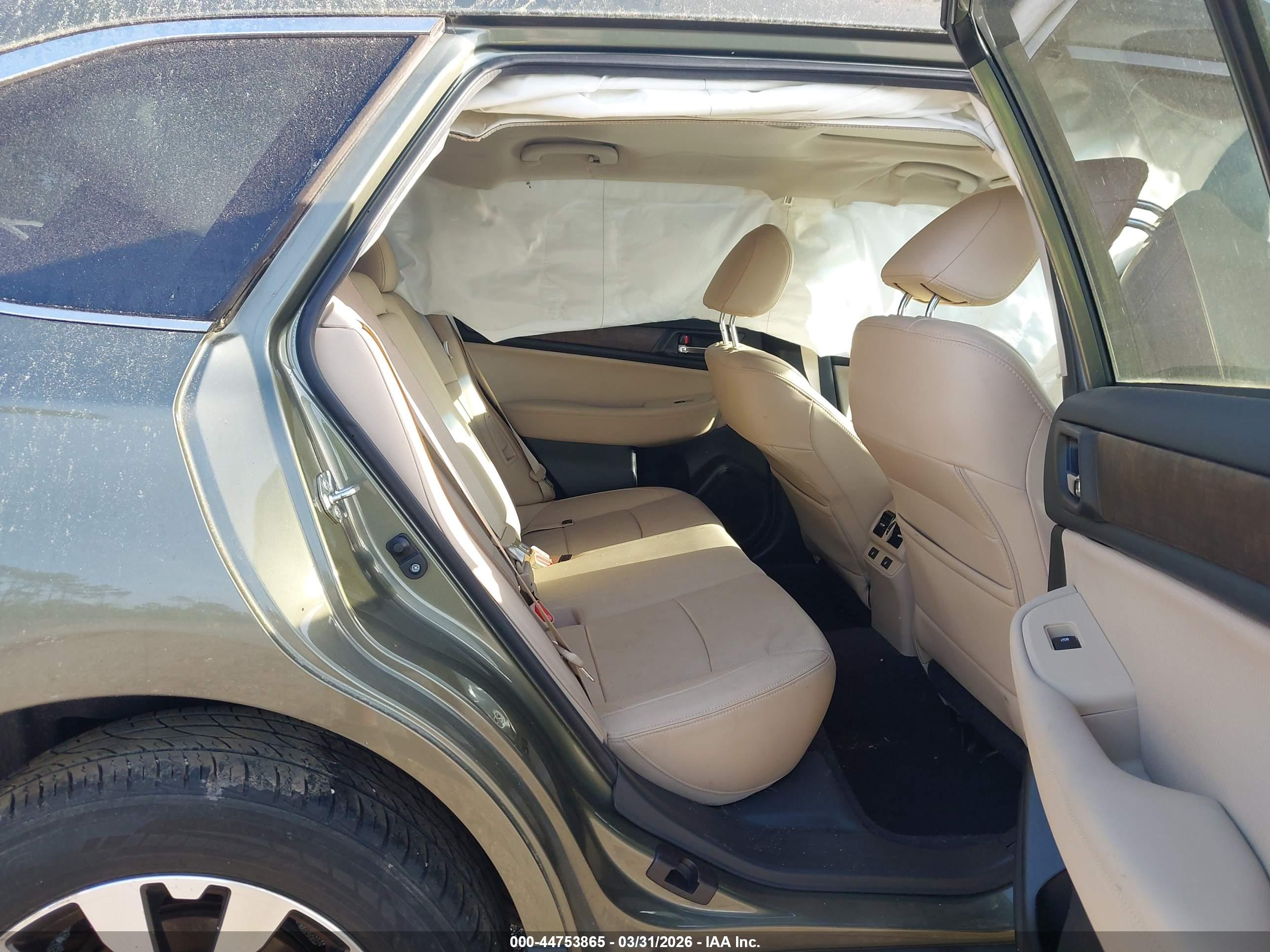 SUBARU OUTBACK image 8