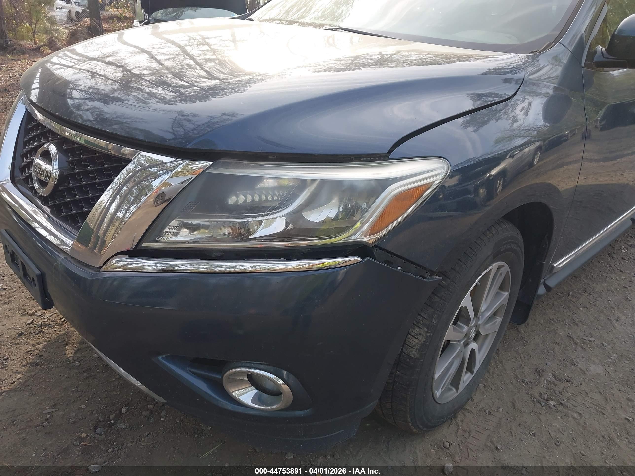NISSAN PATHFINDER image 6