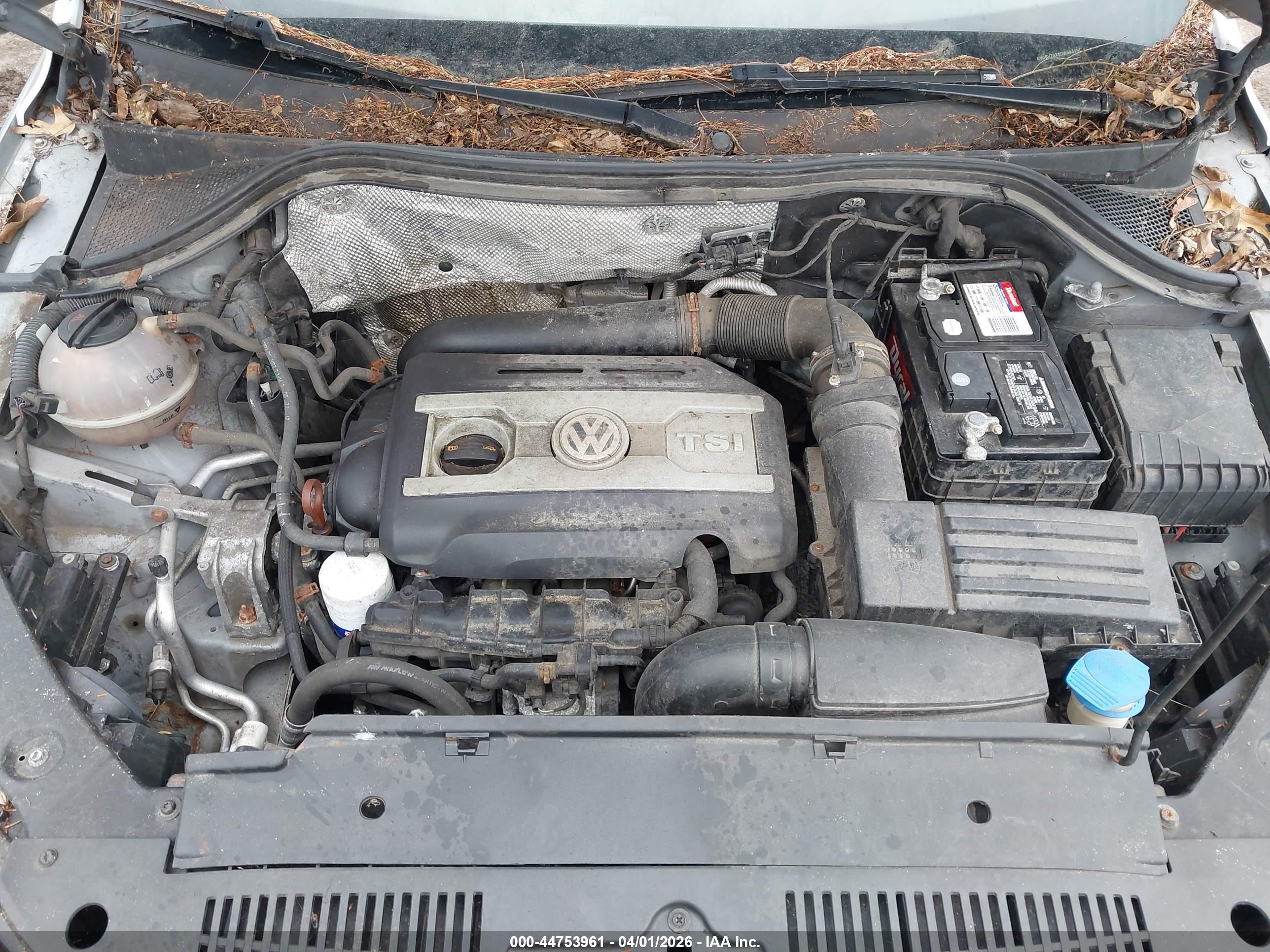 VOLKSWAGEN TIGUAN image 10