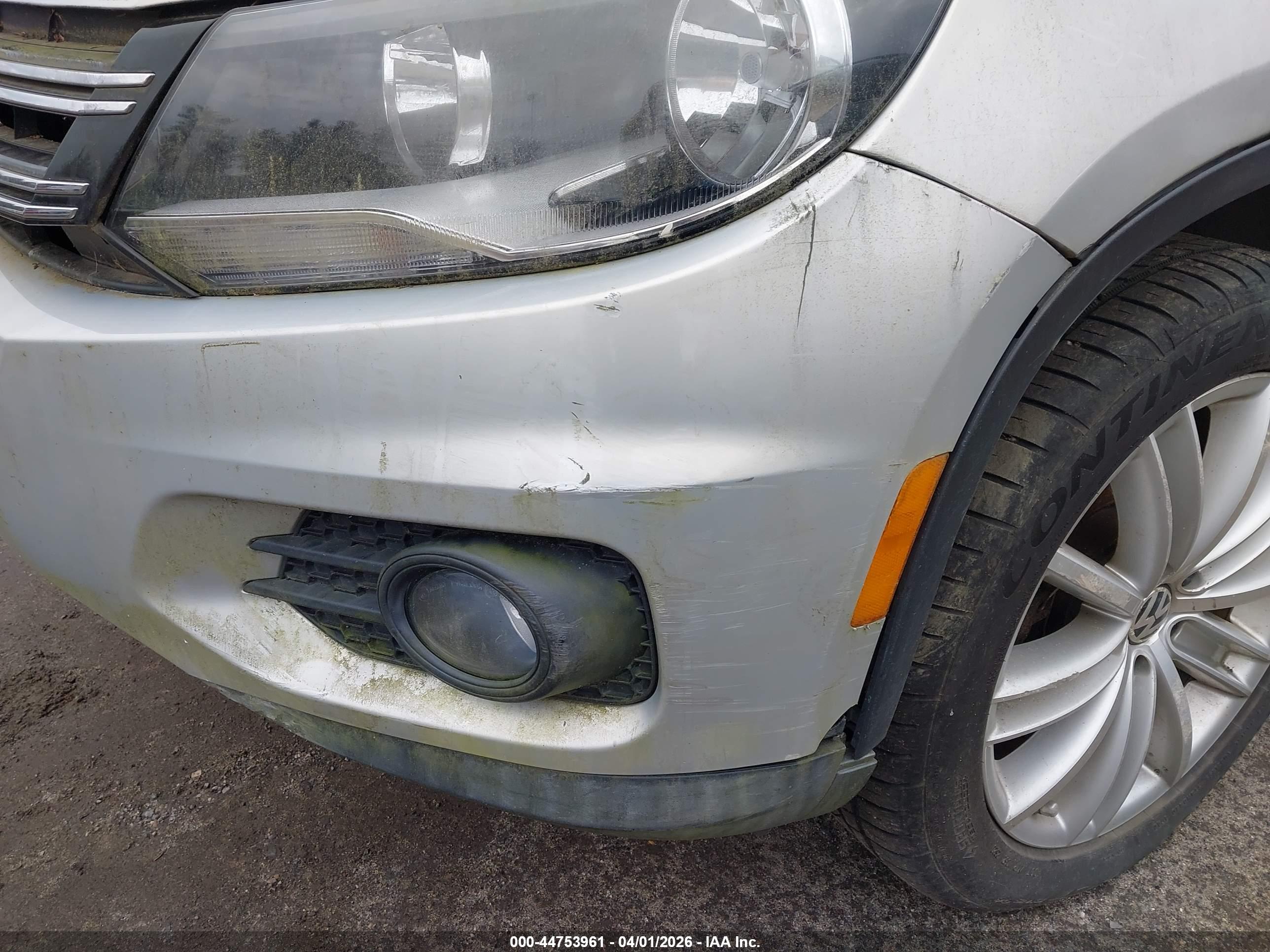 VOLKSWAGEN TIGUAN image 6