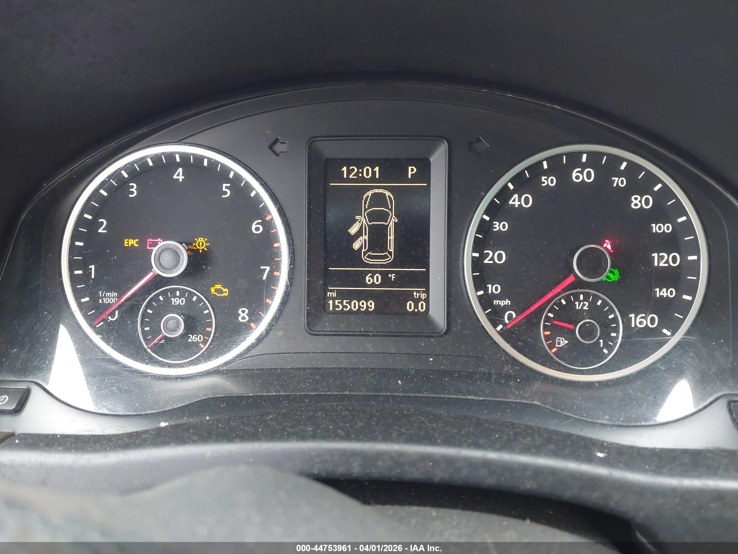 VOLKSWAGEN TIGUAN image 7