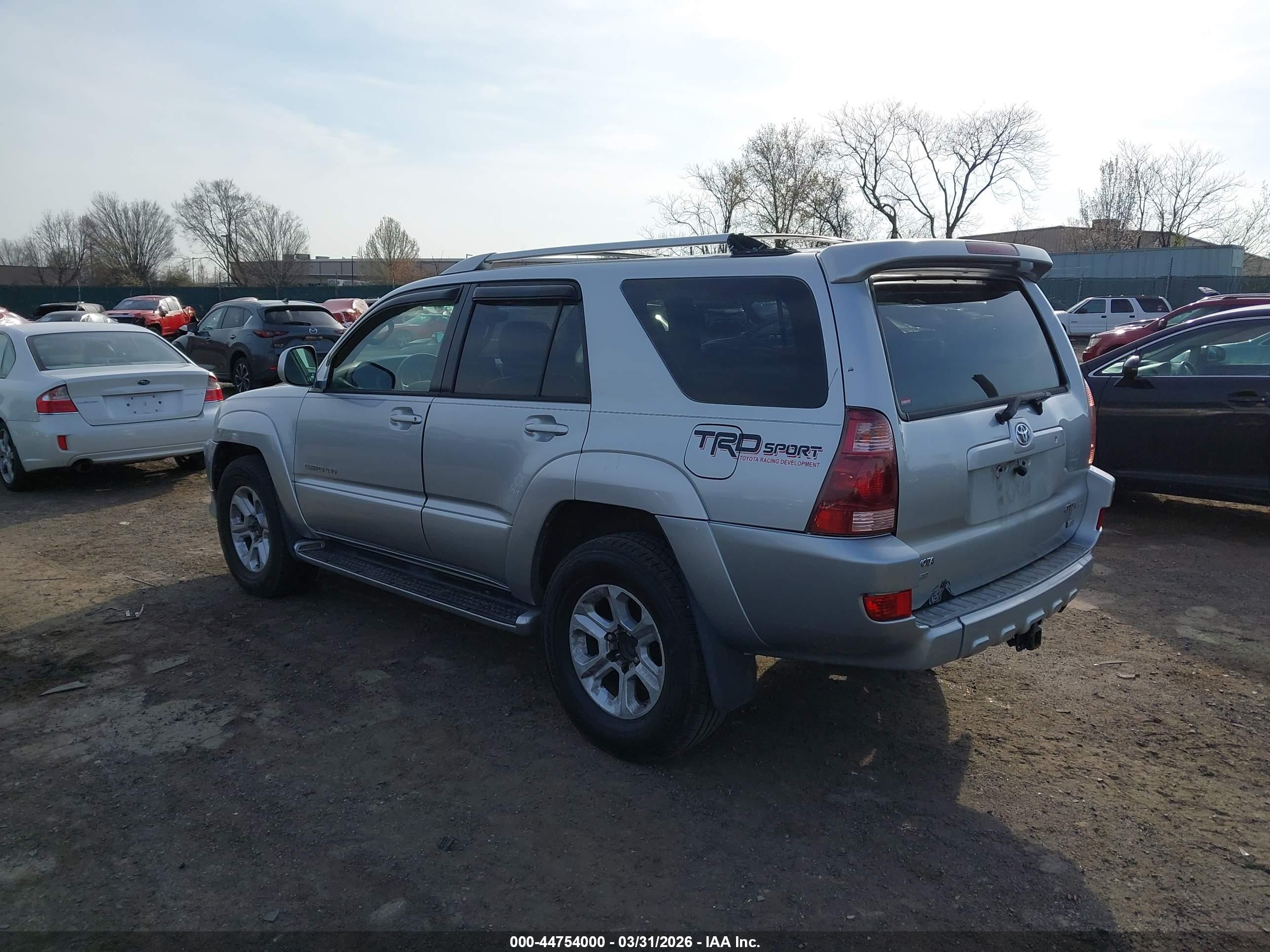 TOYOTA 4RUNNER image 3